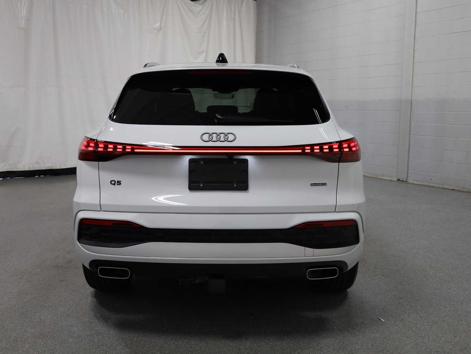 Thumbnail: 2025 Audi Q5 - 7
