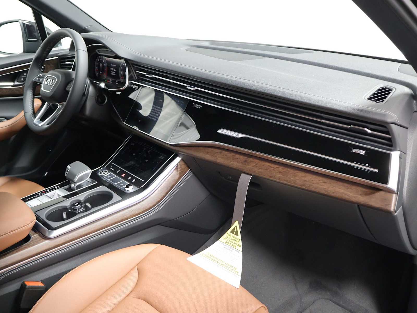 Thumbnail: 2026 Audi Q7 - 5