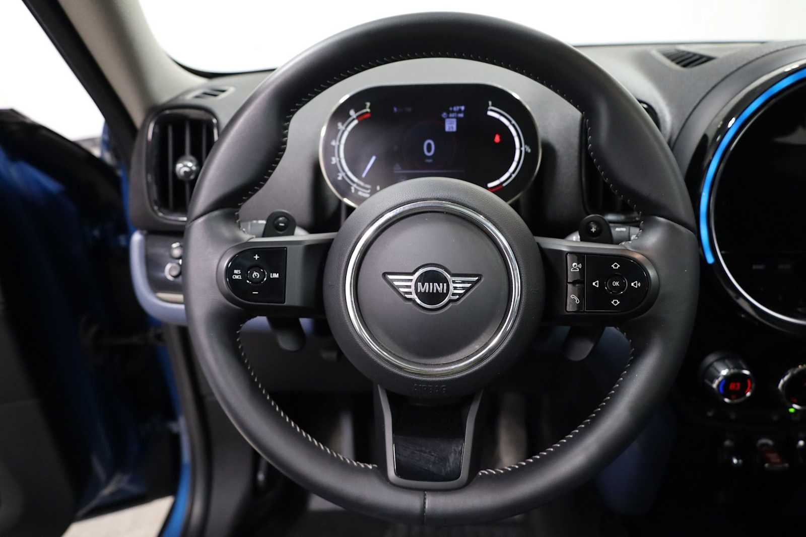 Thumbnail: 2023 MINI Cooper Countryman - 23