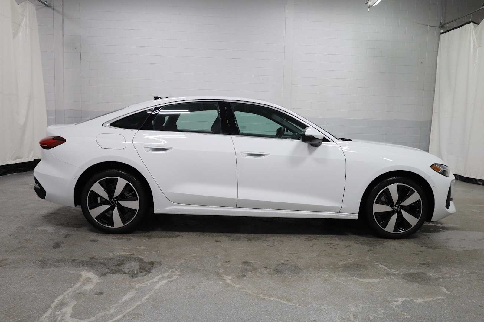 Thumbnail: 2025 Audi A5 - 10