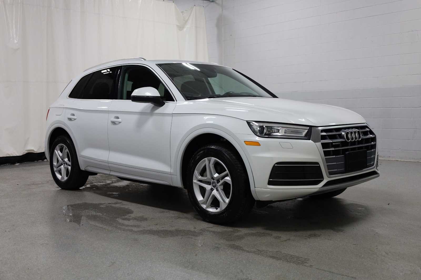 Thumbnail: 2019 Audi Q5 - 13