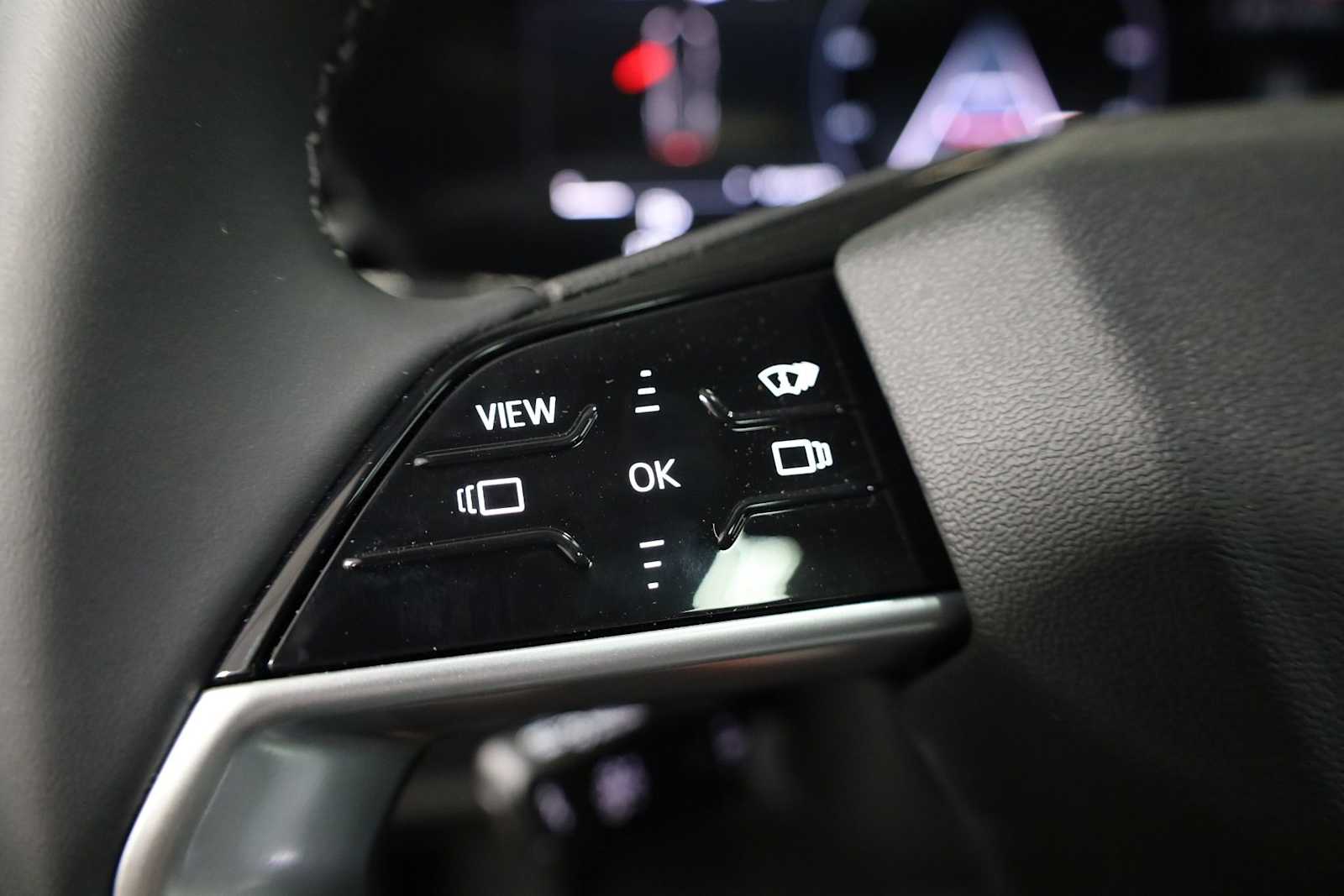 Thumbnail: 2025 Audi Q5 - 26