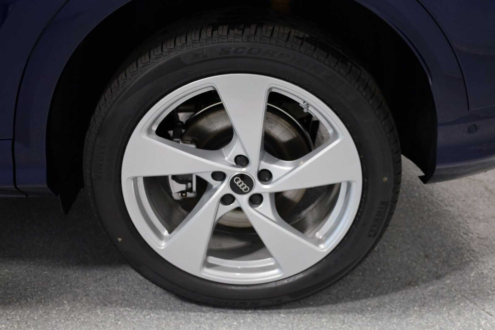 Thumbnail: 2025 Audi Q5 - 37