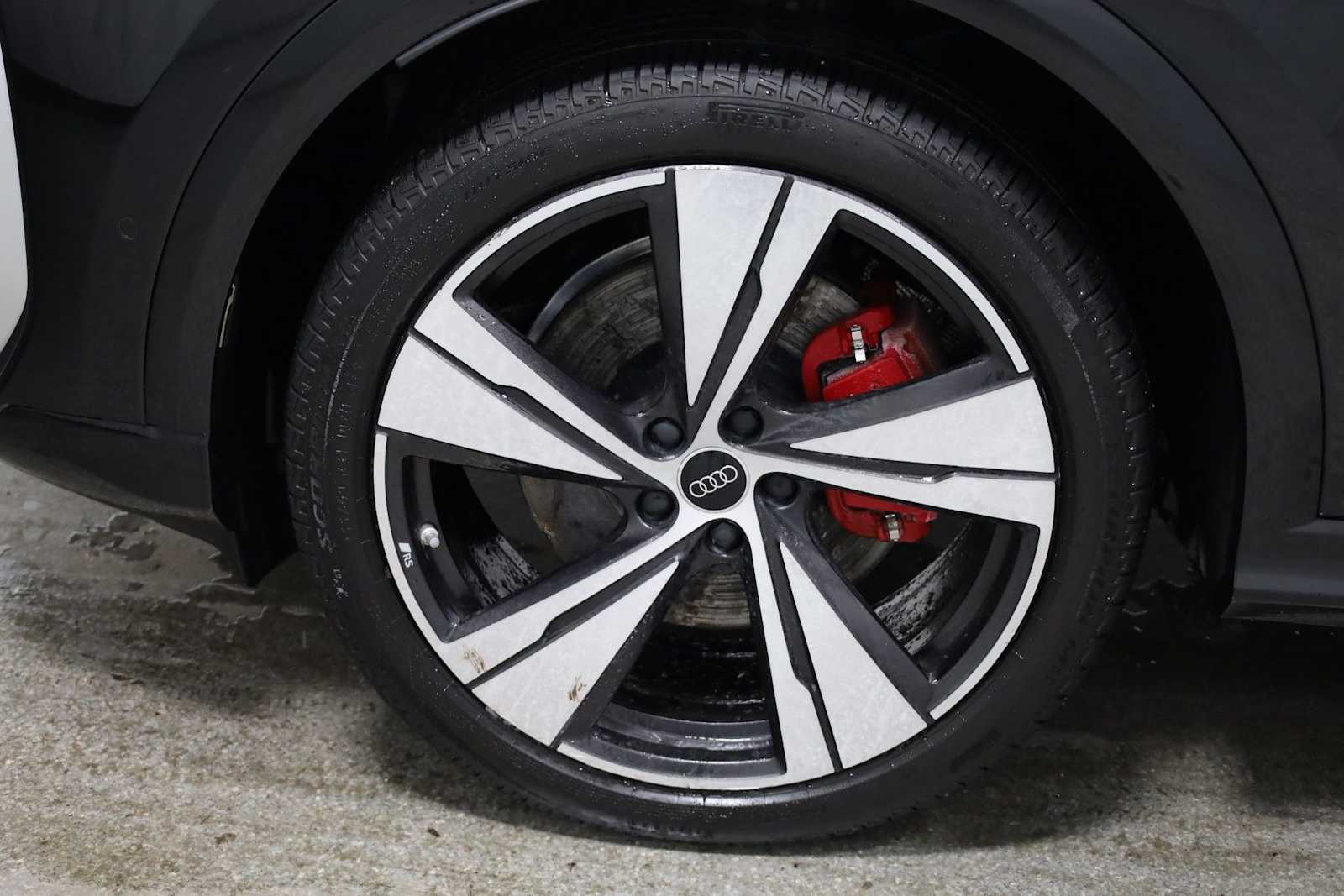 Thumbnail: 2025 Audi SQ5 - 37