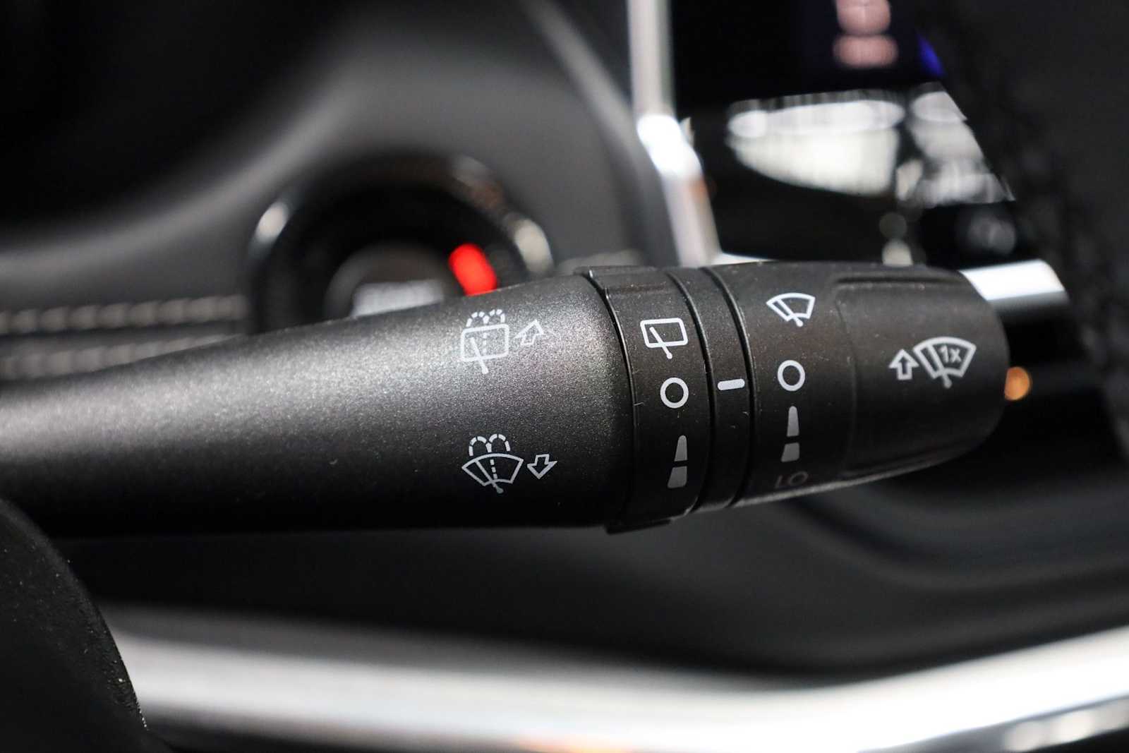 Thumbnail: 2023 Jeep Compass - 28