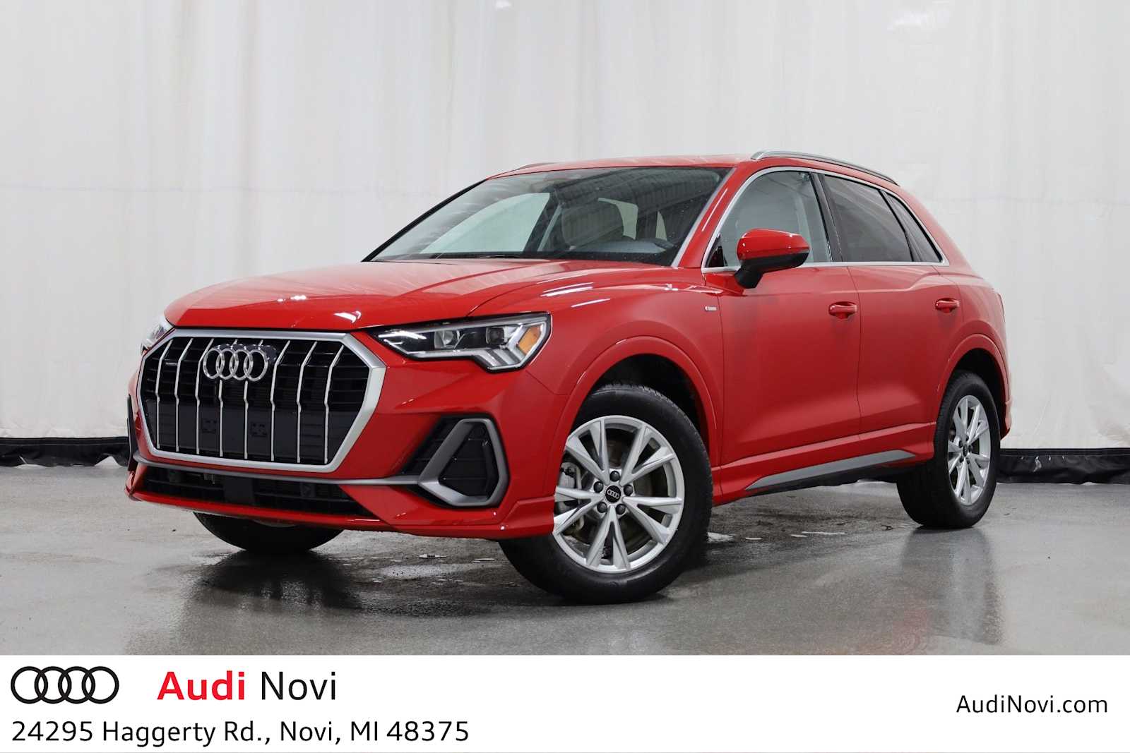 Thumbnail: 2025 Audi Q3 - 1