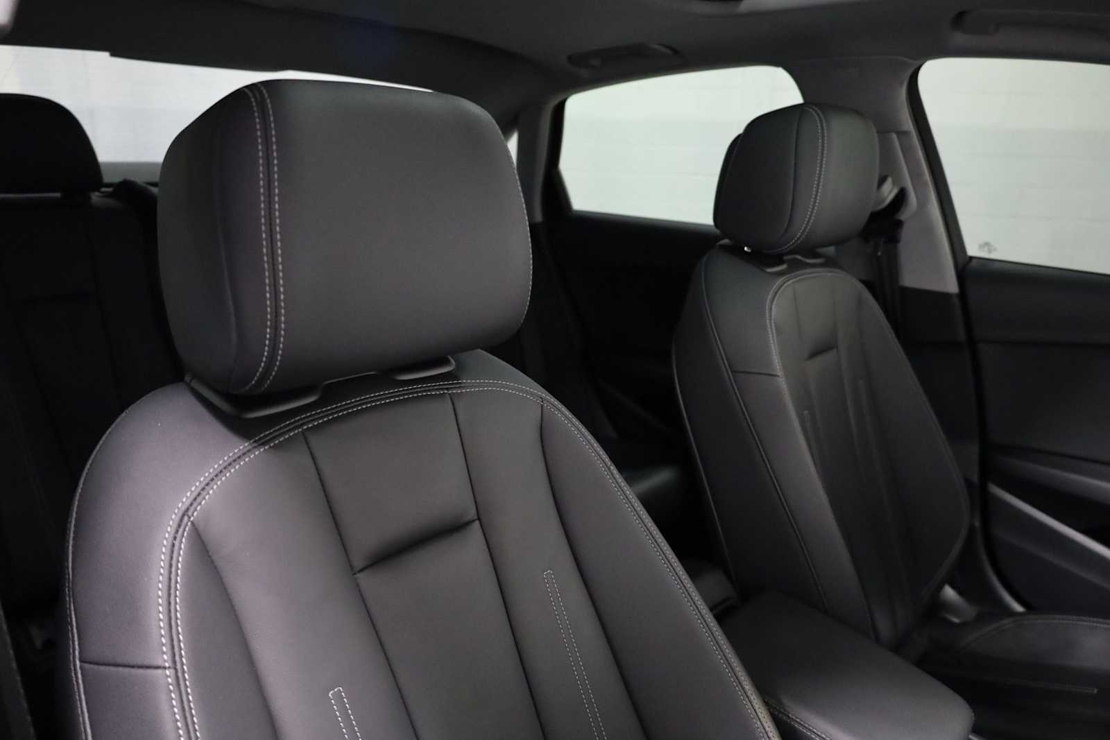 Thumbnail: 2023 Audi A4 - 20