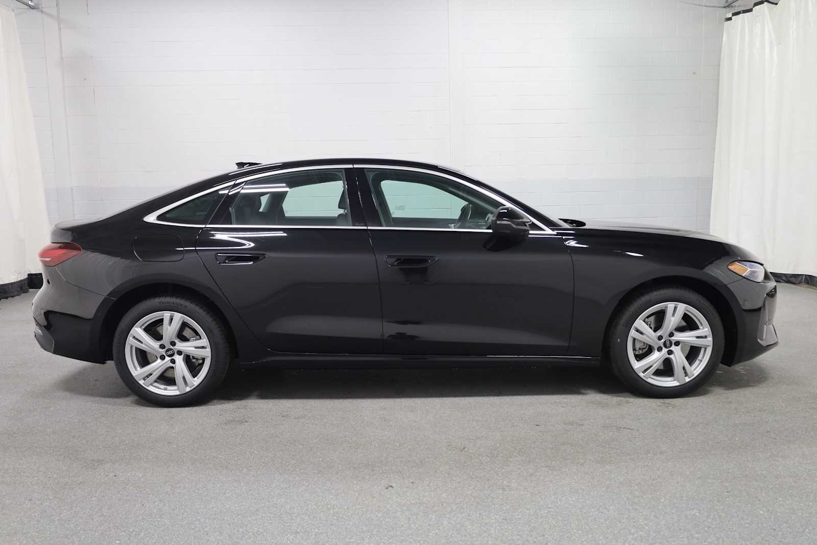 Thumbnail: 2025 Audi A5 - 10