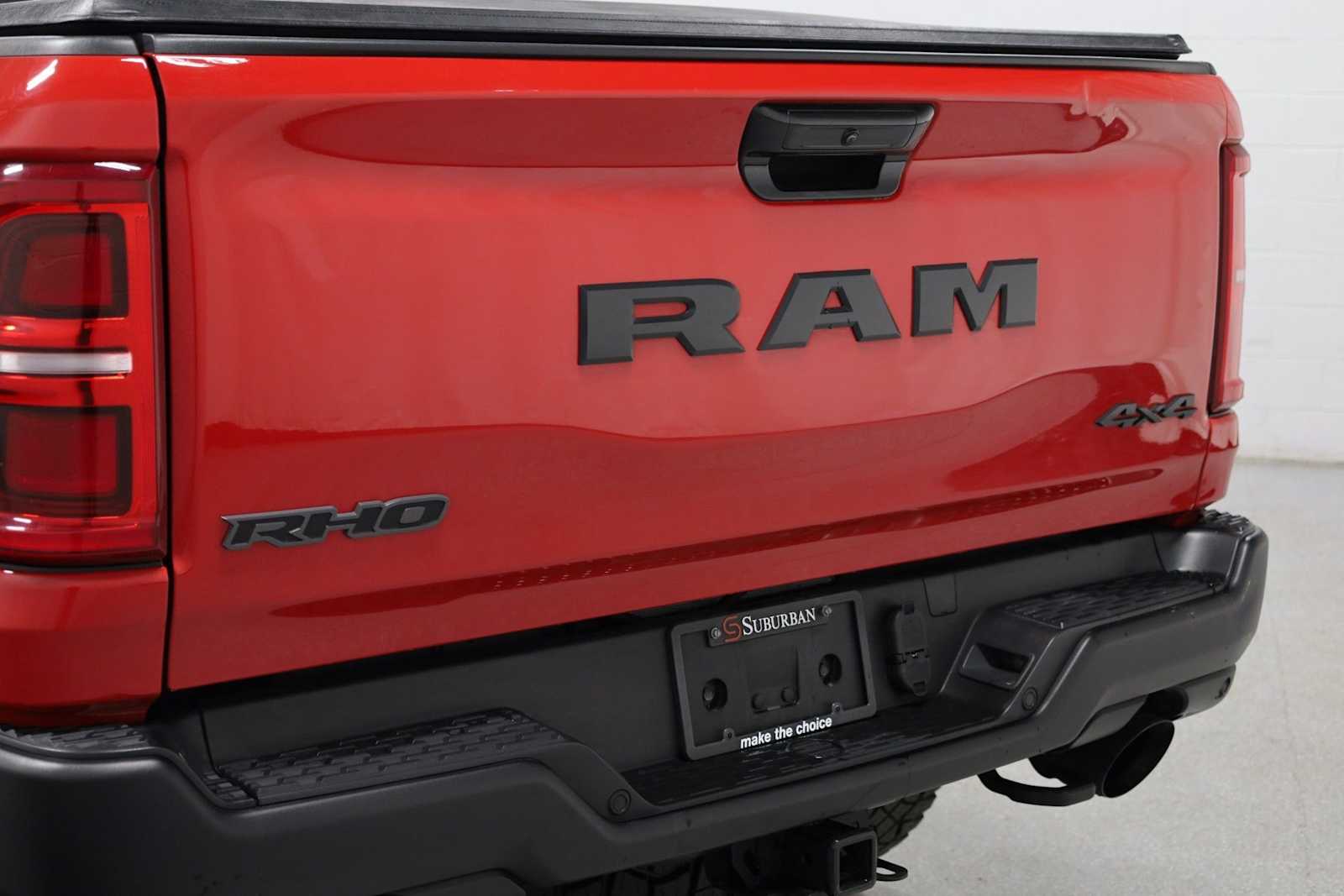 Thumbnail: 2025 RAM 1500 - 8