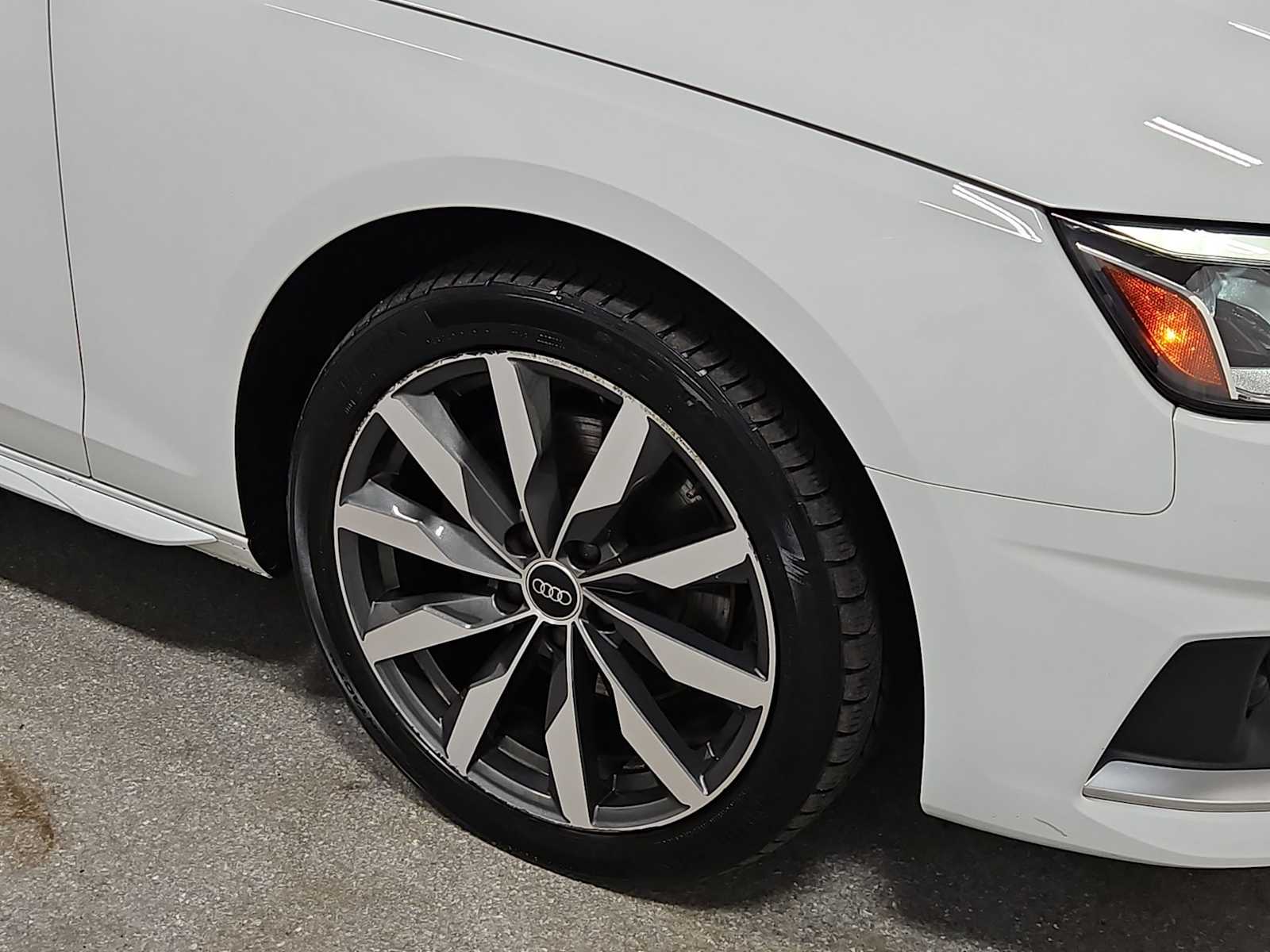 Thumbnail: 2023 Audi A4 - 11