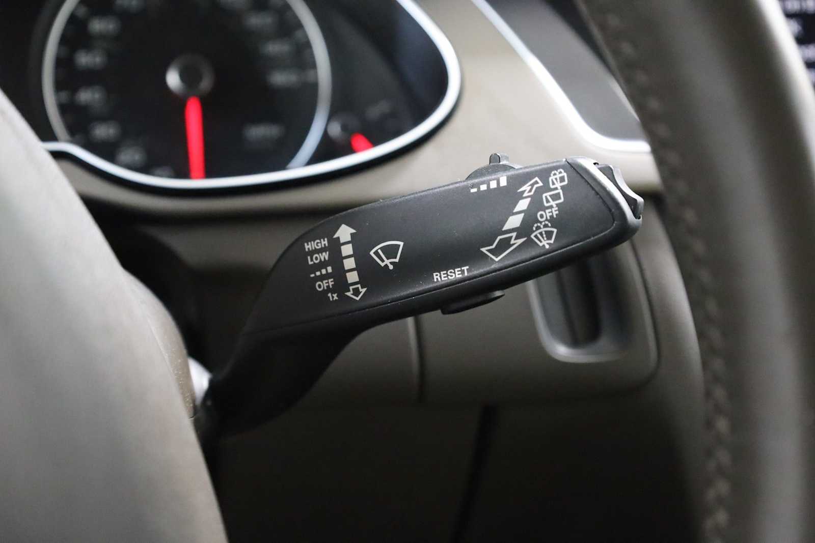 Thumbnail: 2014 Audi Allroad - 28