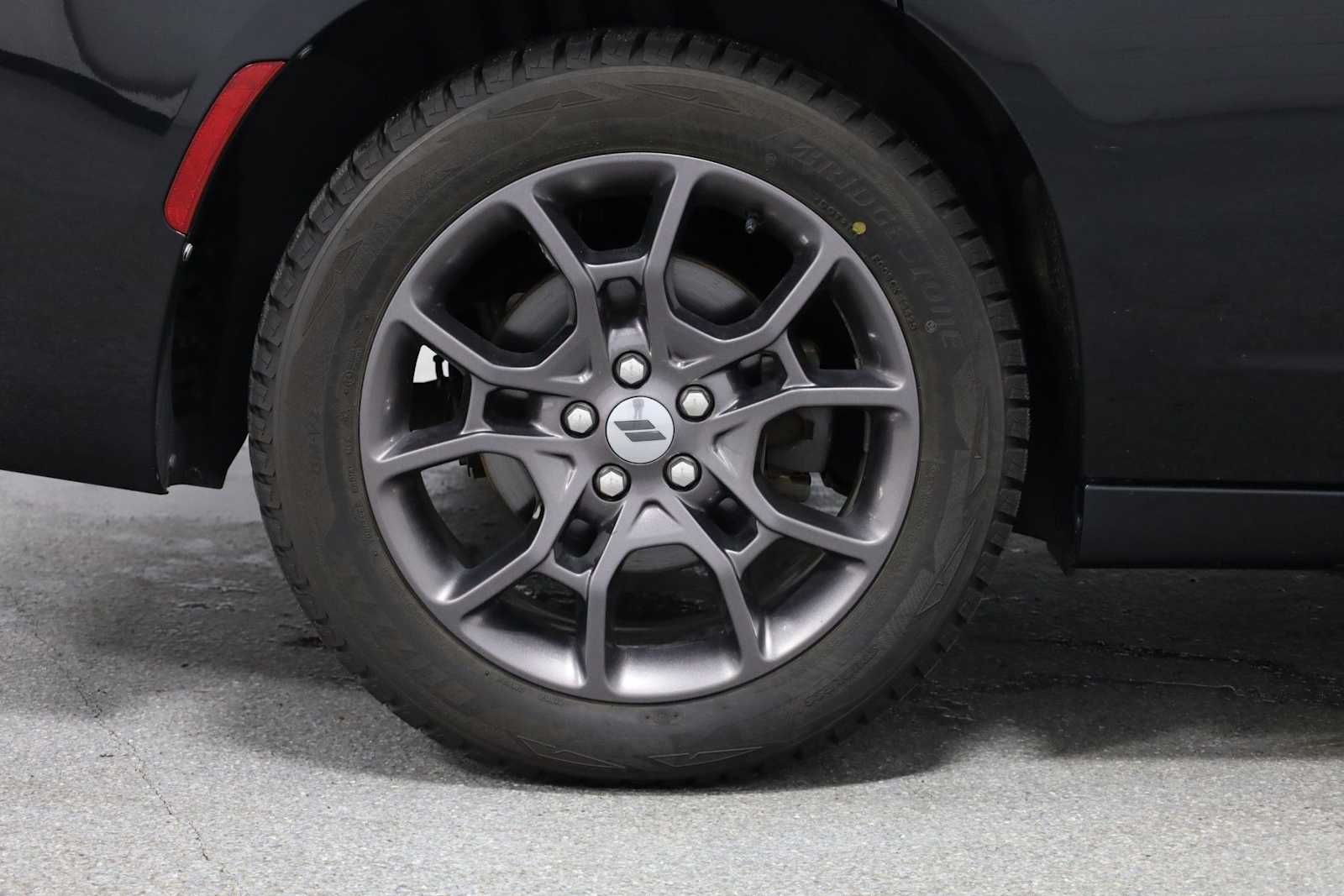 Thumbnail: 2018 Dodge Charger - 33