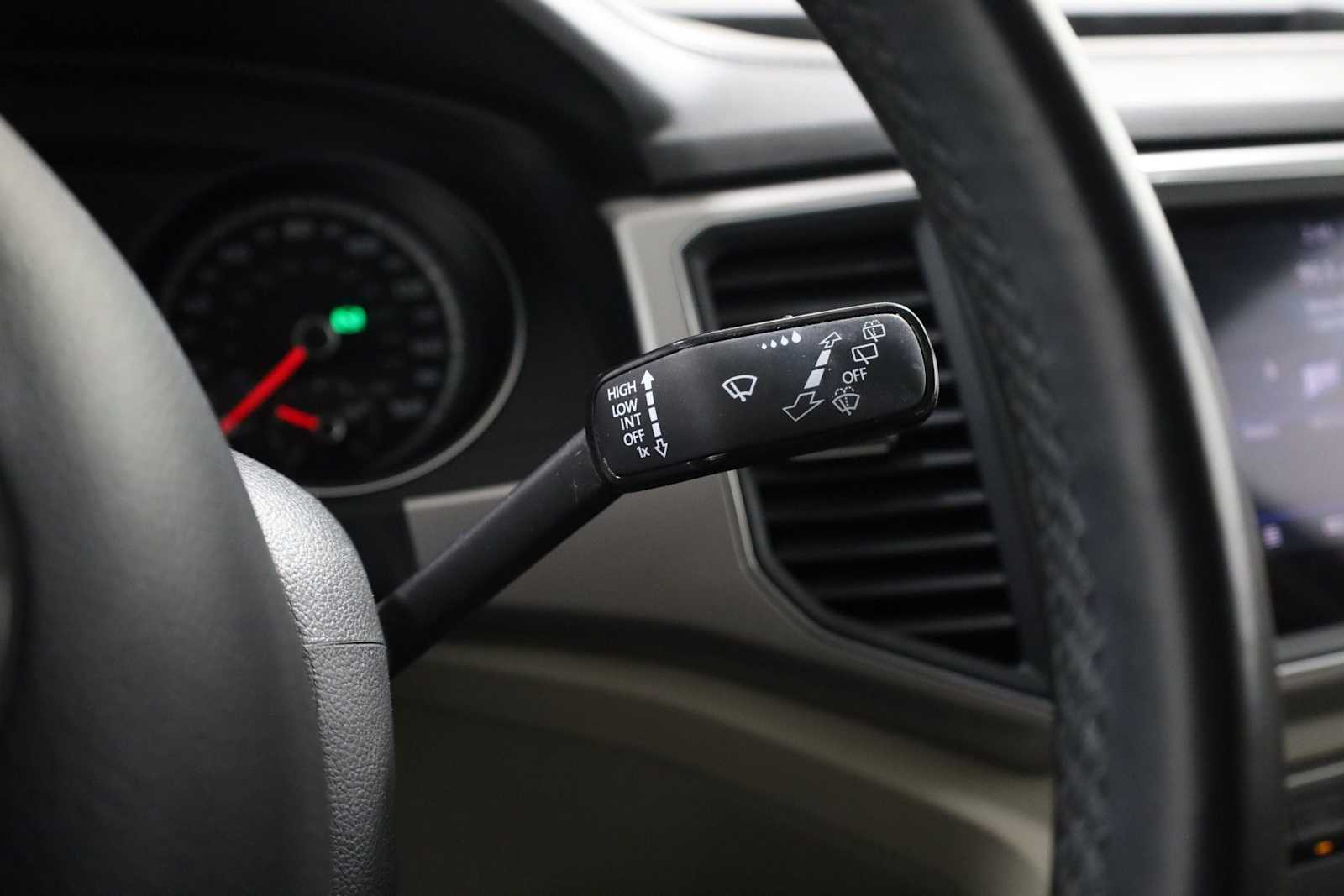 Thumbnail: 2019 Volkswagen Atlas - 27