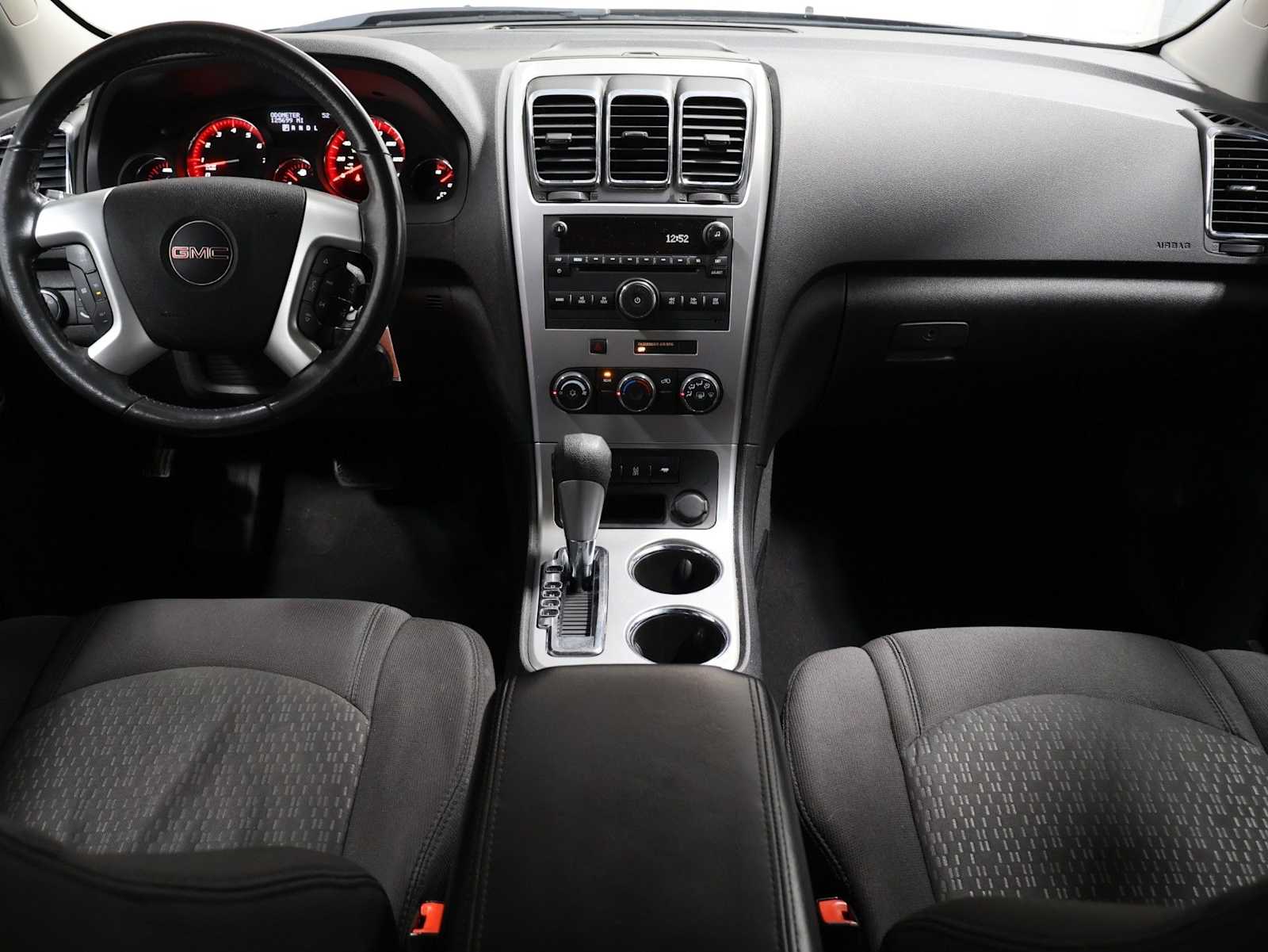Thumbnail: 2012 GMC Acadia - 22