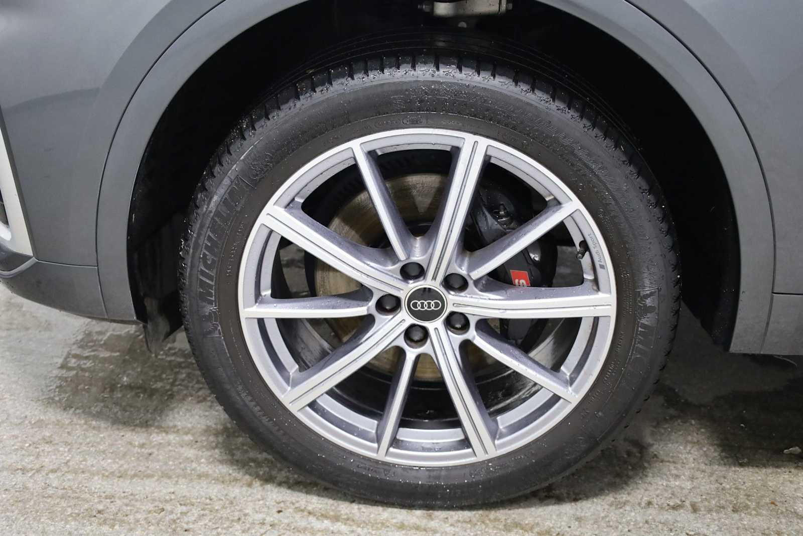 Thumbnail: 2023 Audi SQ5 - 38