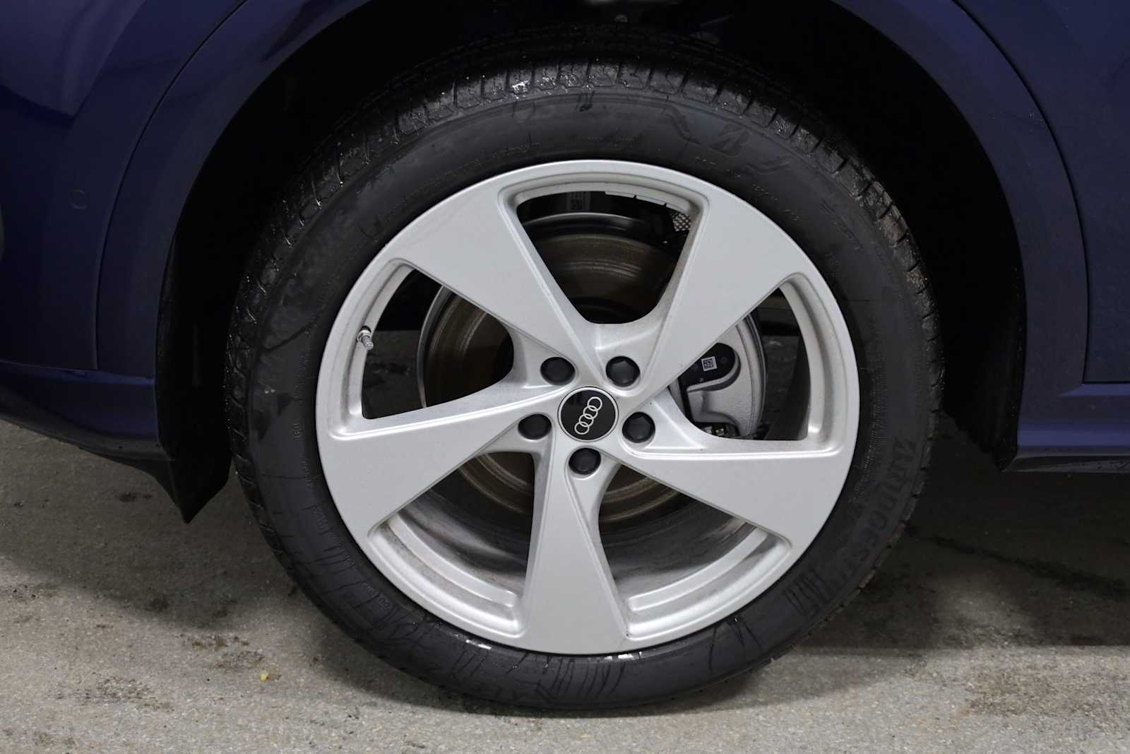 Thumbnail: 2025 Audi Q5 - 38