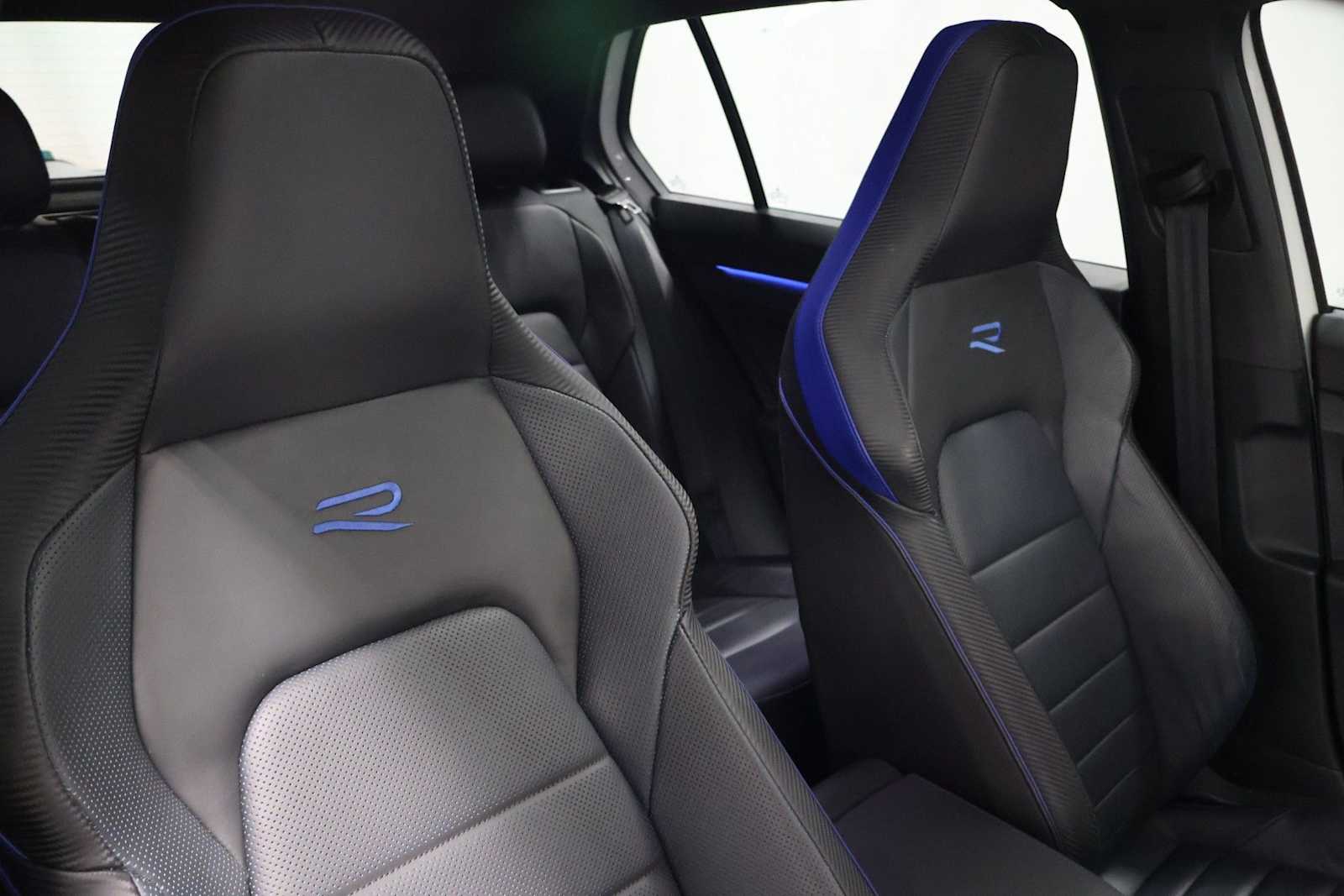 Thumbnail: 2023 Volkswagen Golf - 20