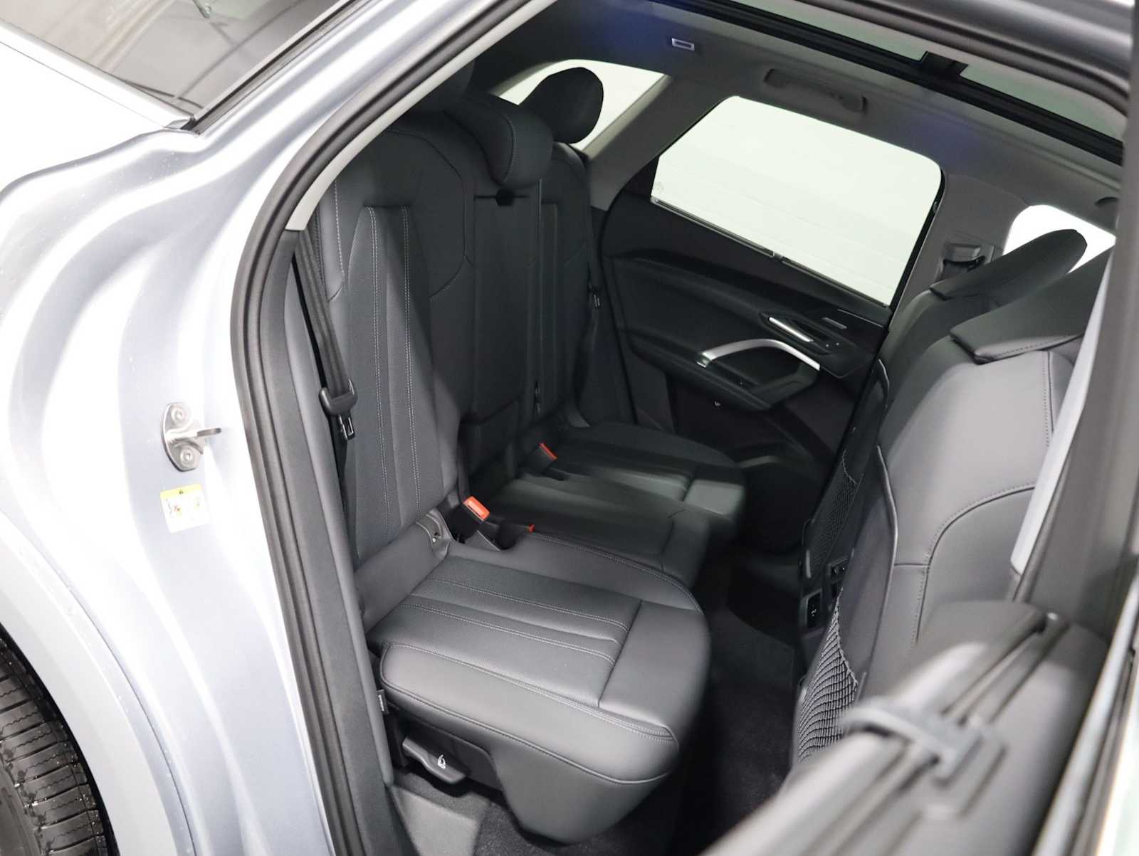 Thumbnail: 2026 Audi Q5 - 35