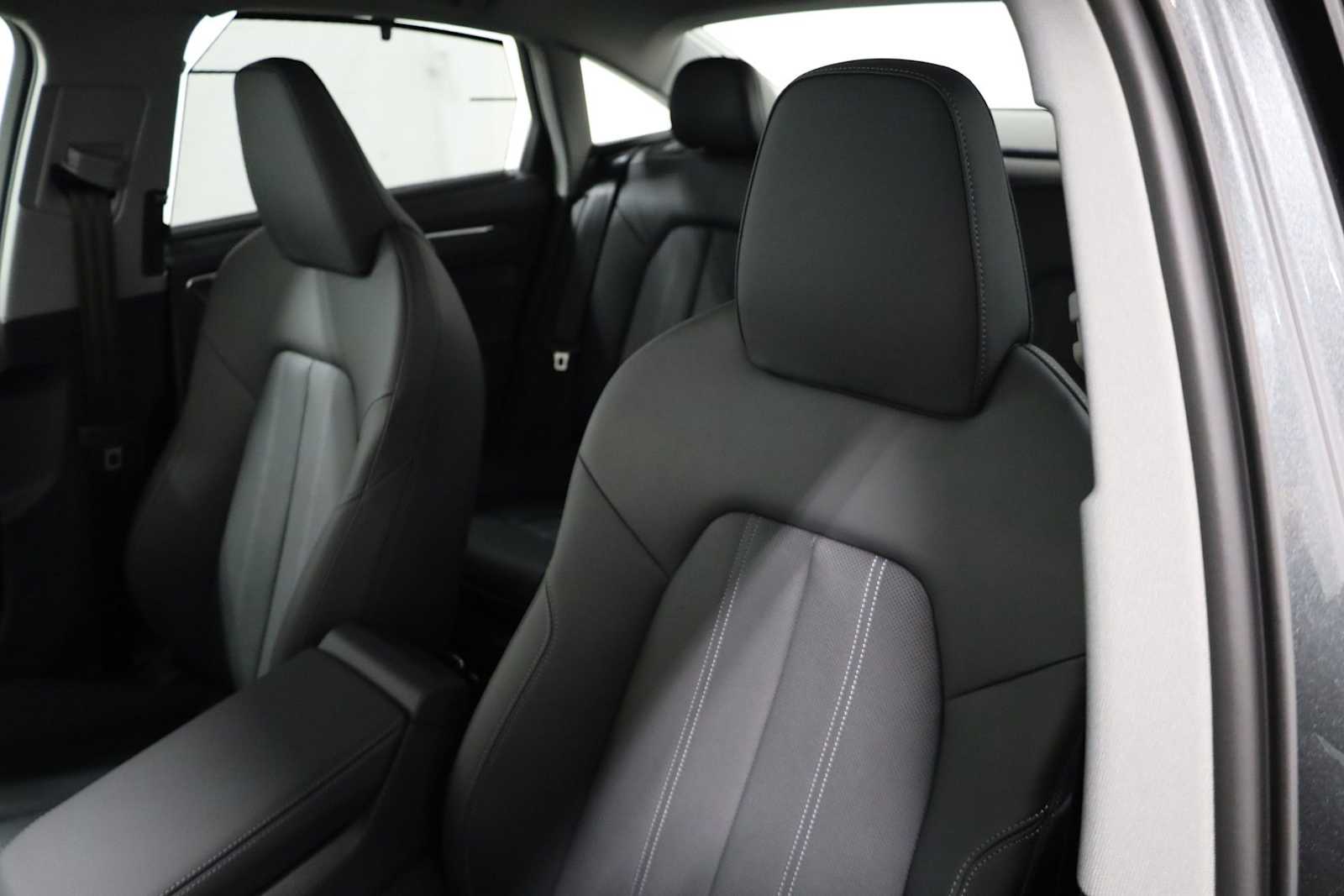 Thumbnail: 2026 Audi A6 - 18