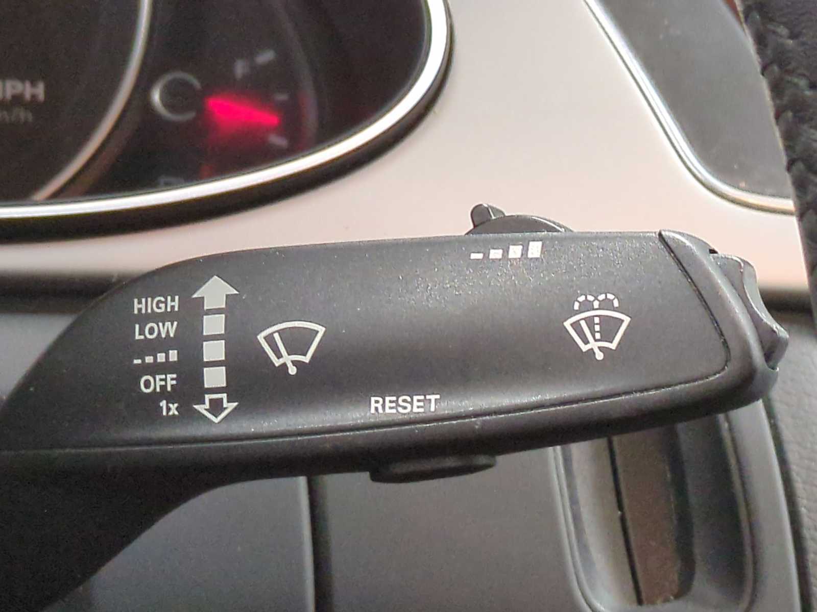 Thumbnail: 2014 Audi A4 - 27