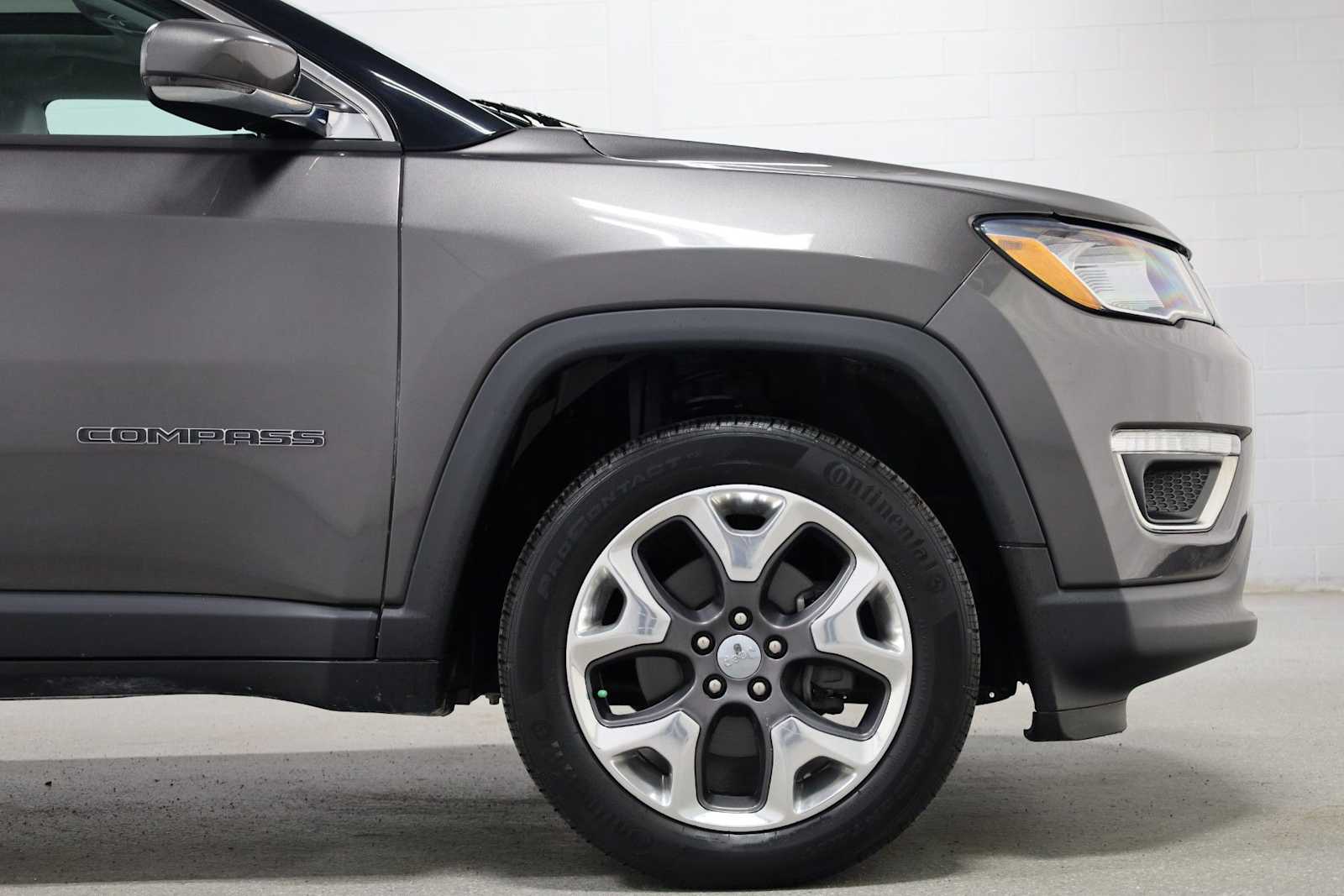 Thumbnail: 2019 Jeep Compass - 11