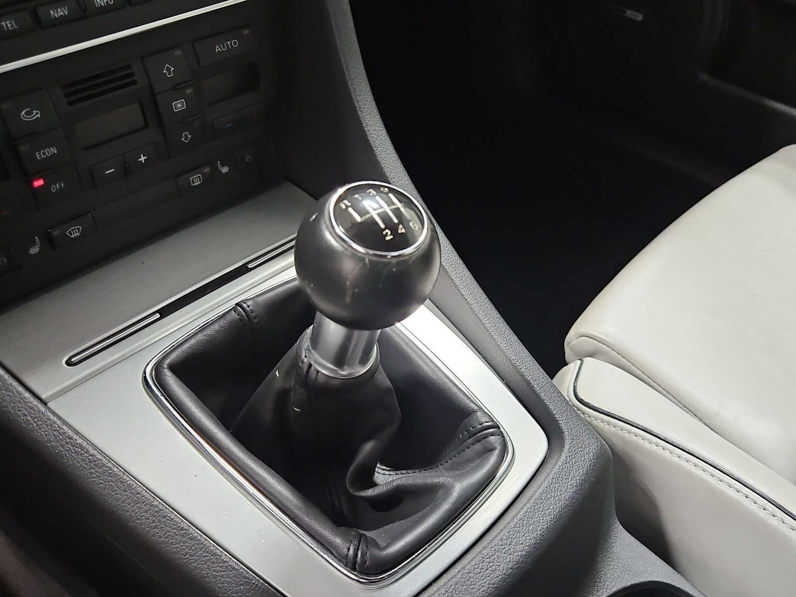 Thumbnail: 2006 Audi S4 - 25