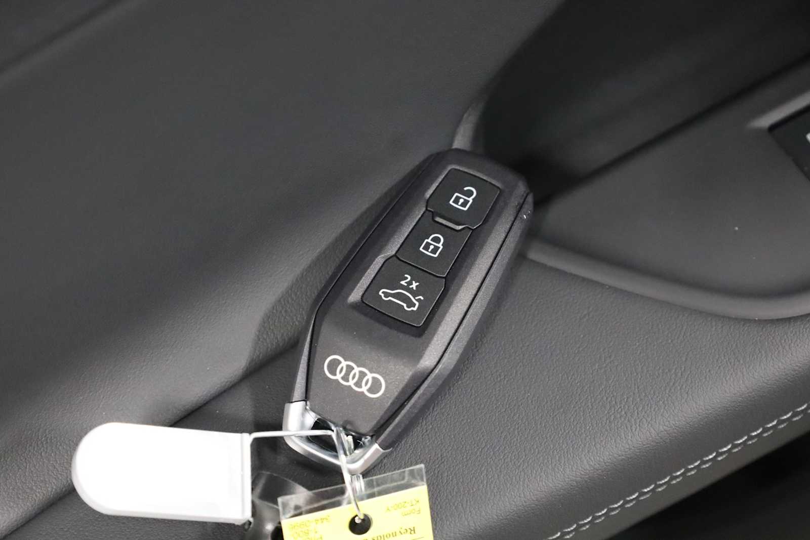 Thumbnail: 2025 Audi A5 - 40