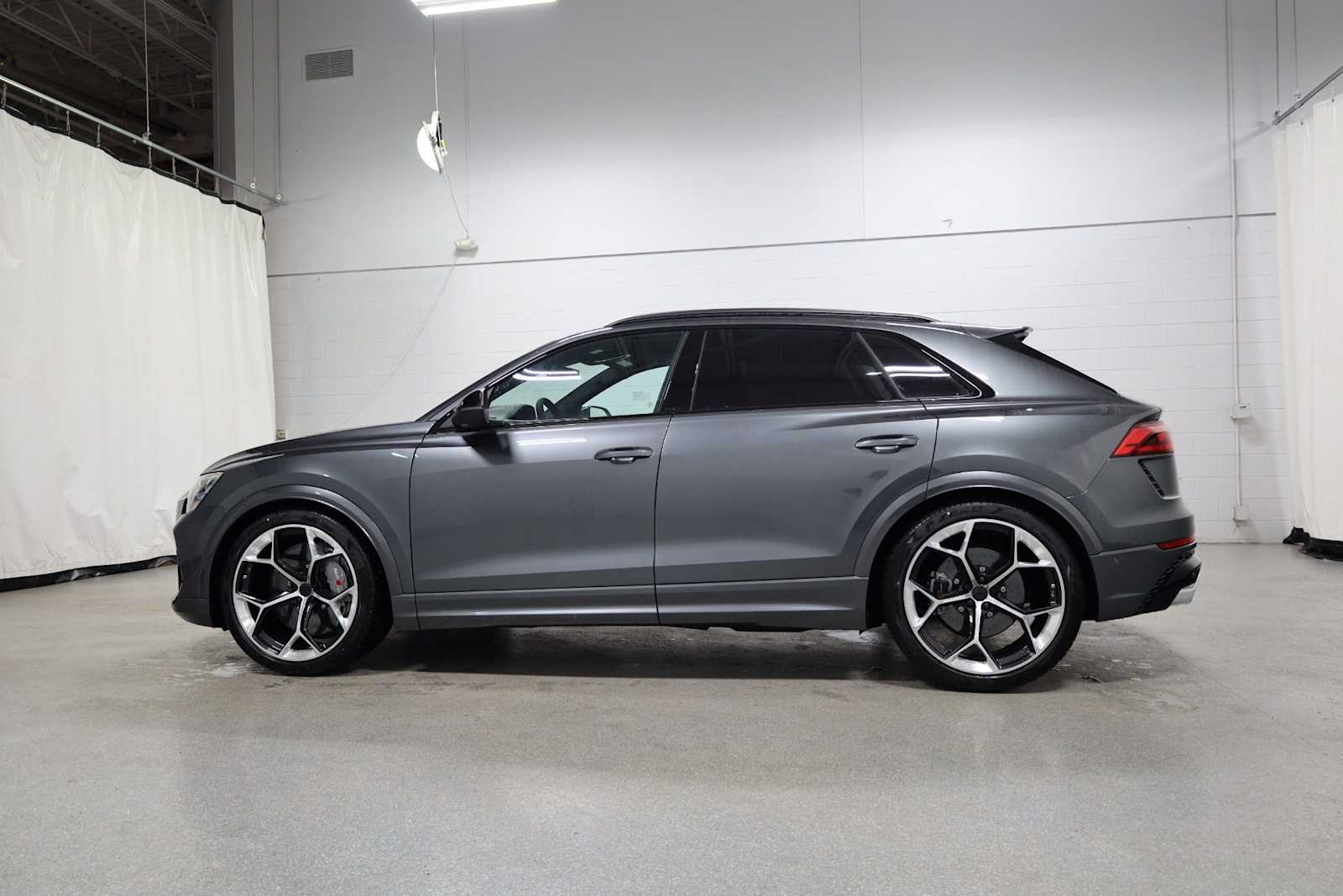 Thumbnail: 2026 Audi RS Q8 - 2
