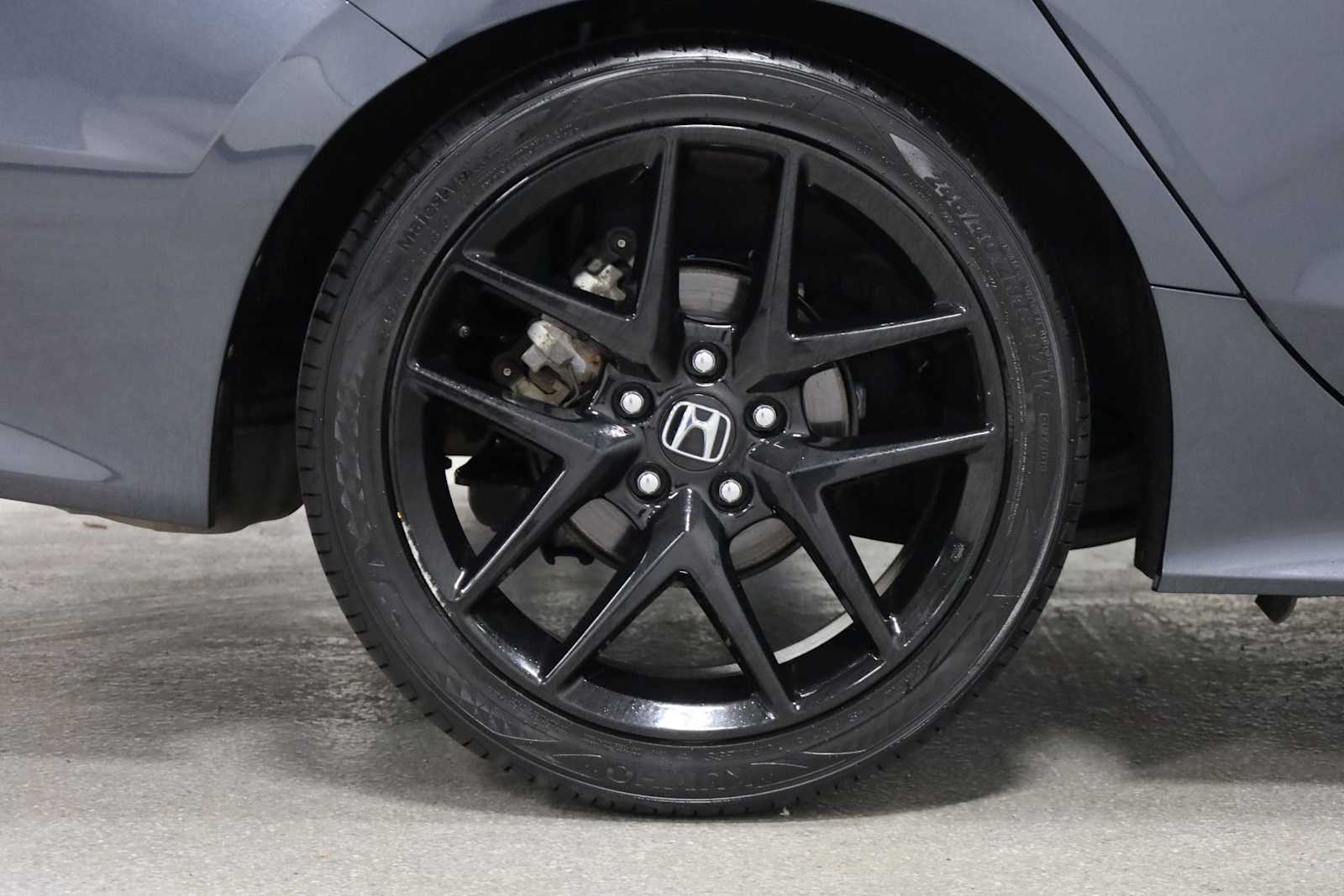 Thumbnail: 2024 Honda Civic - 33