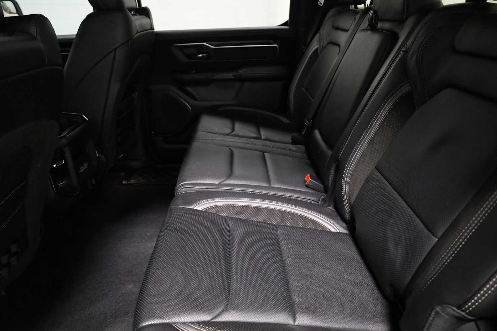 Thumbnail: 2025 RAM 1500 - 32