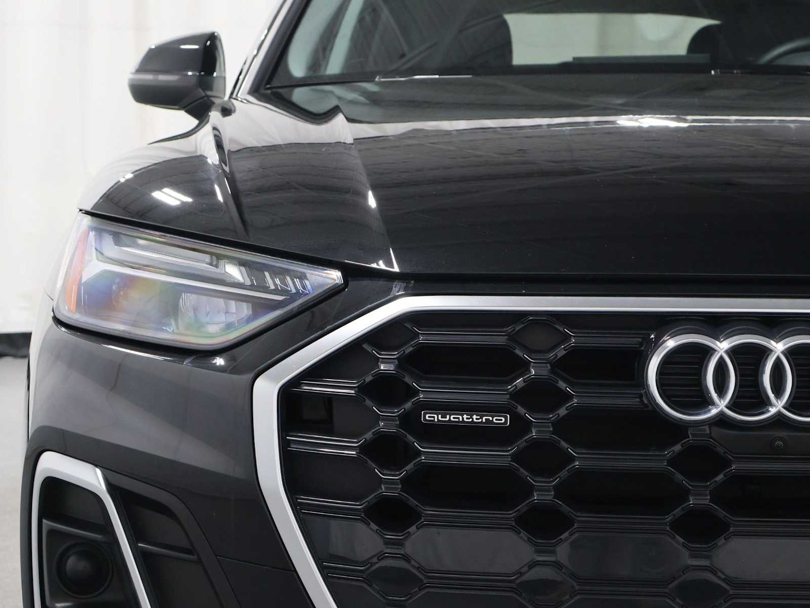 Thumbnail: 2023 Audi Q5 - 15