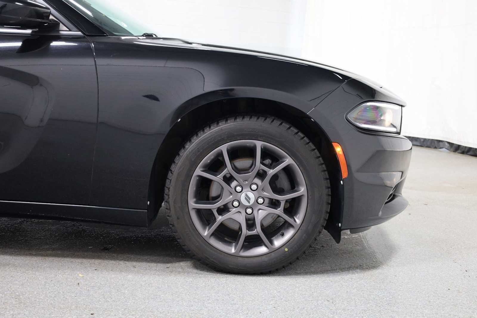 Thumbnail: 2018 Dodge Charger - 11