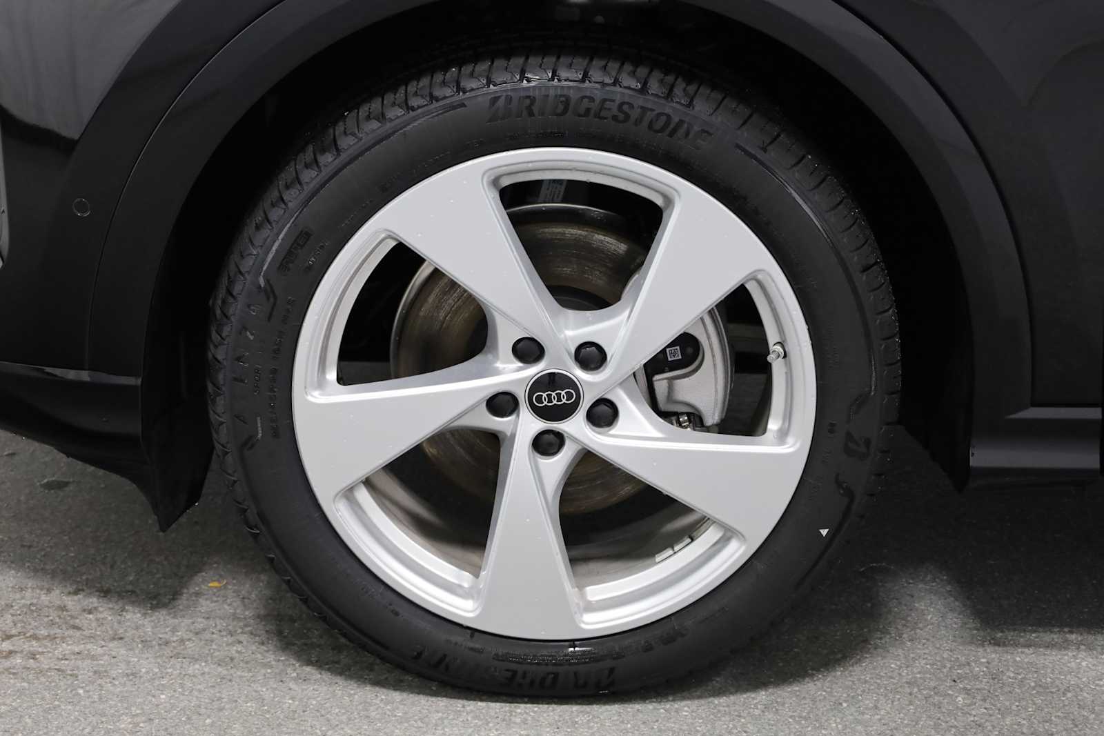 Thumbnail: 2025 Audi Q5 - 39