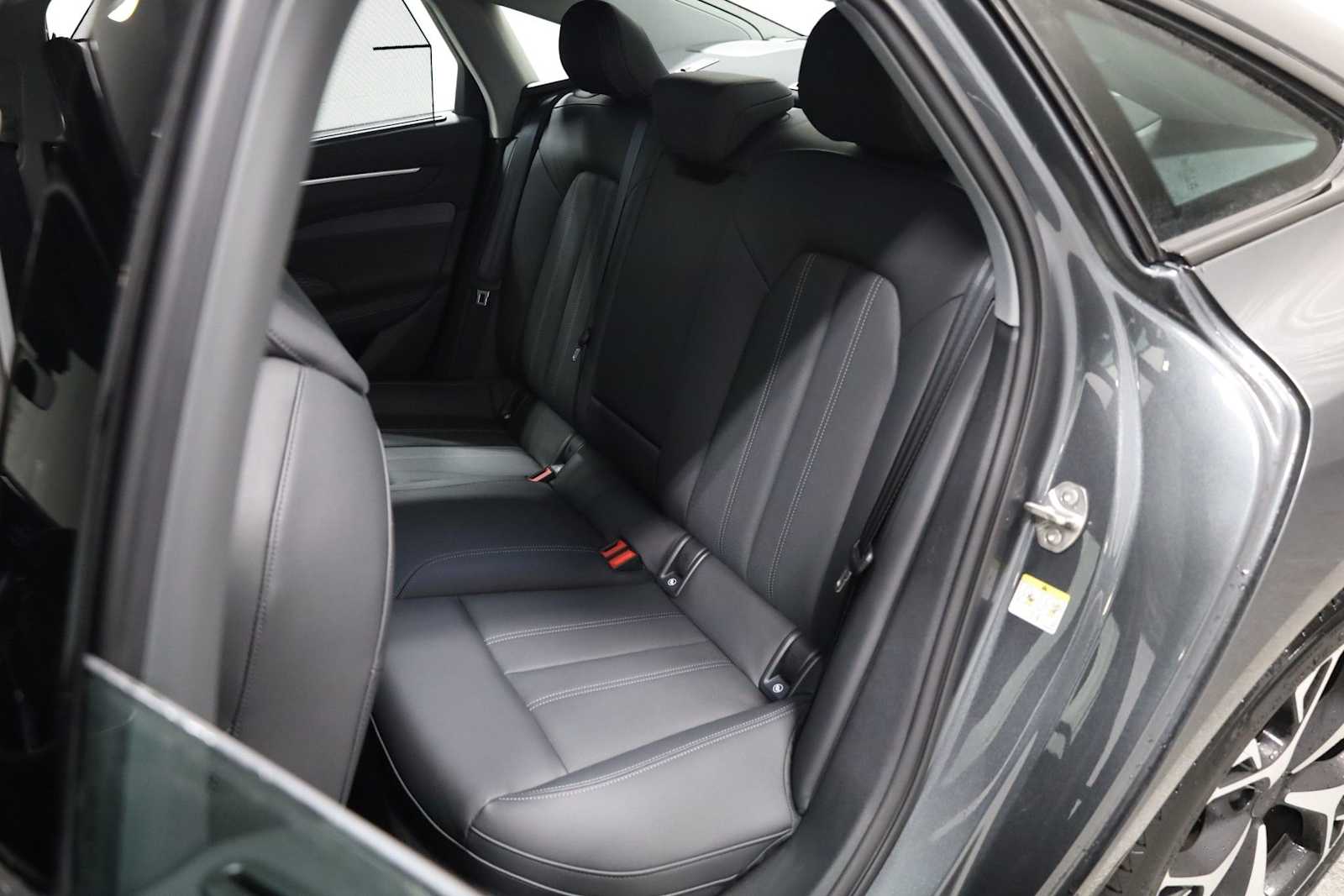 Thumbnail: 2026 Audi A6 - 34