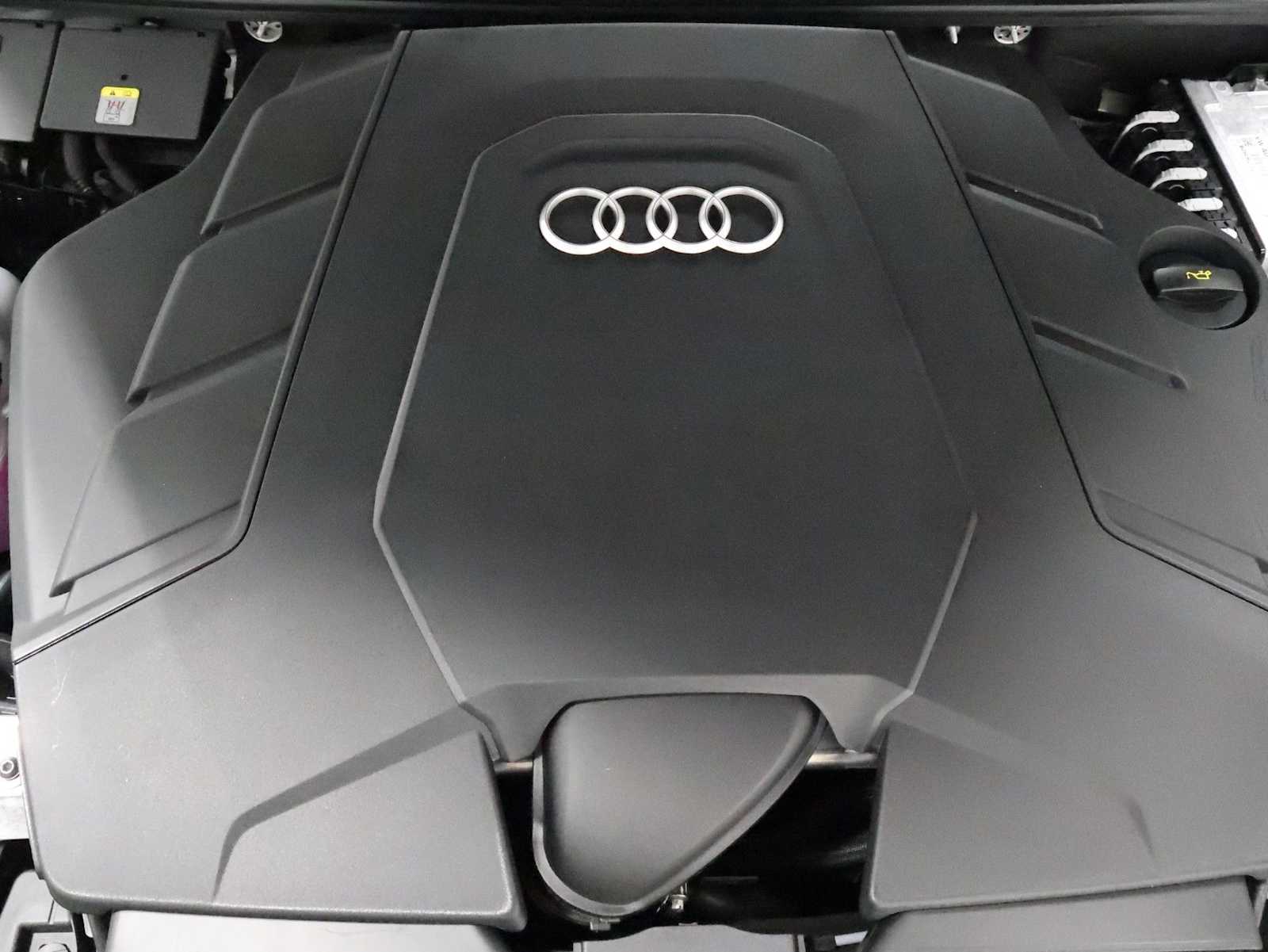 Thumbnail: 2026 Audi Q8 - 40