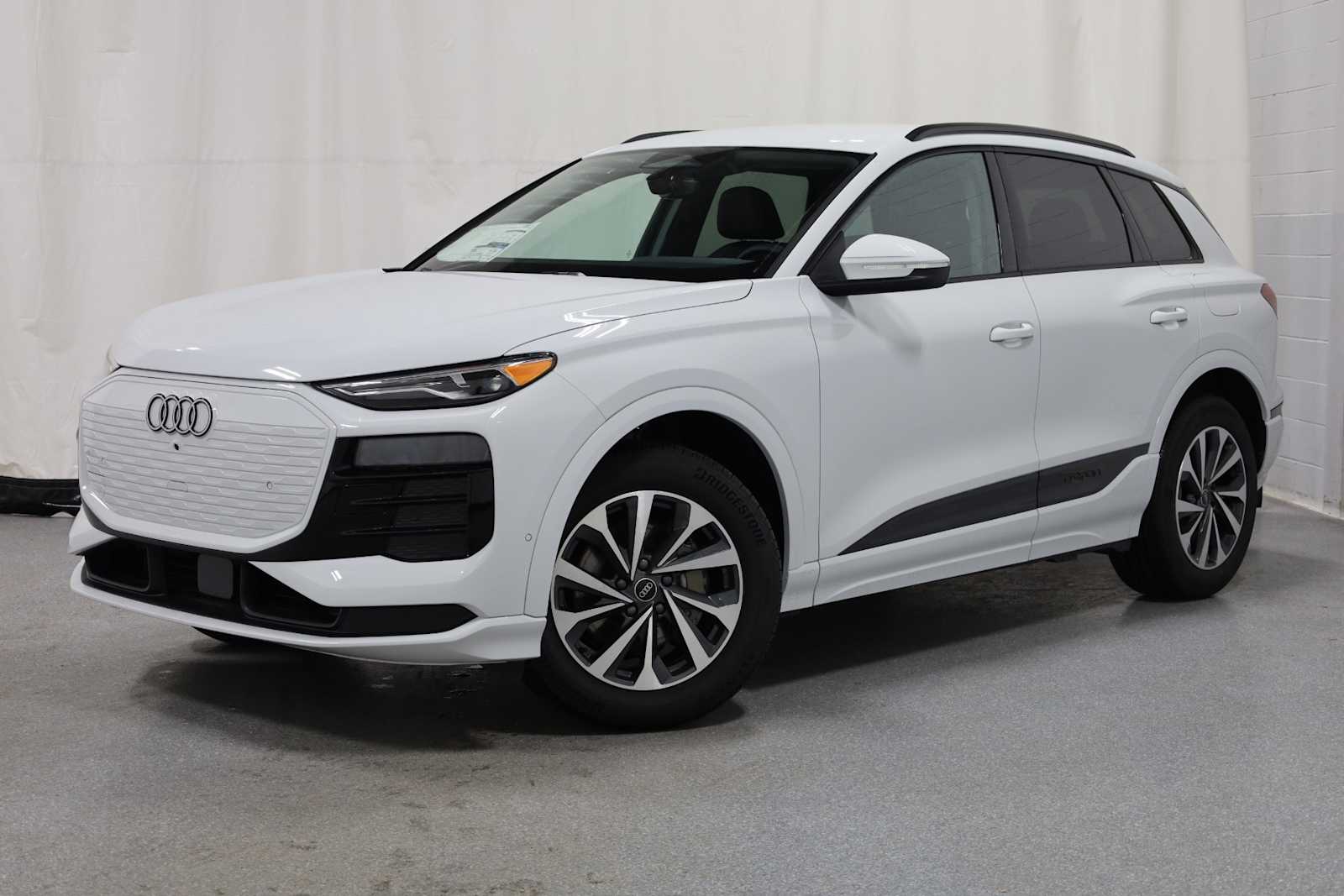 2025 Audi Q6 e-tron Premium -
                  Novi, MI