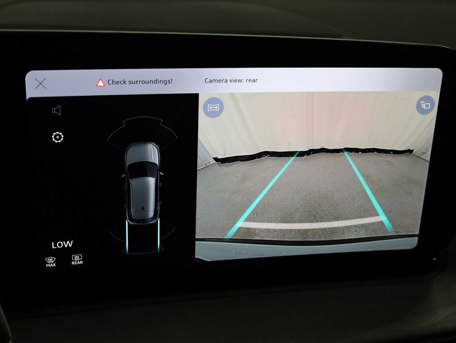 Thumbnail: 2026 Audi Q3 - 32
