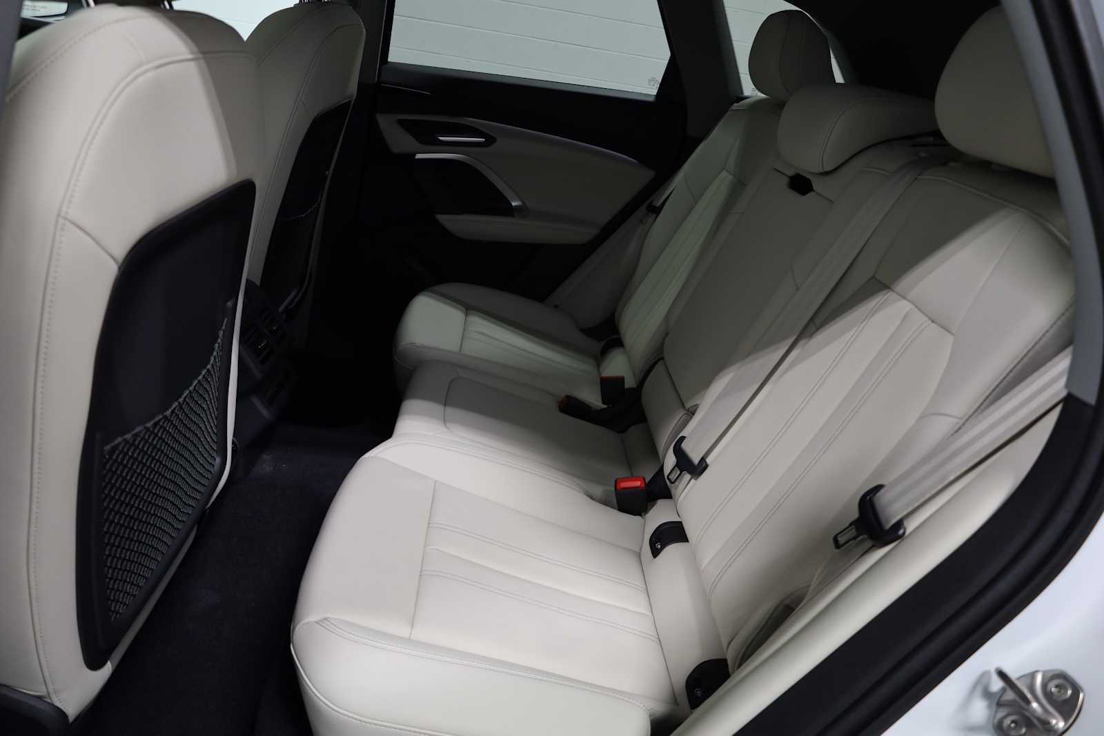 Thumbnail: 2025 Audi Q5 - 34