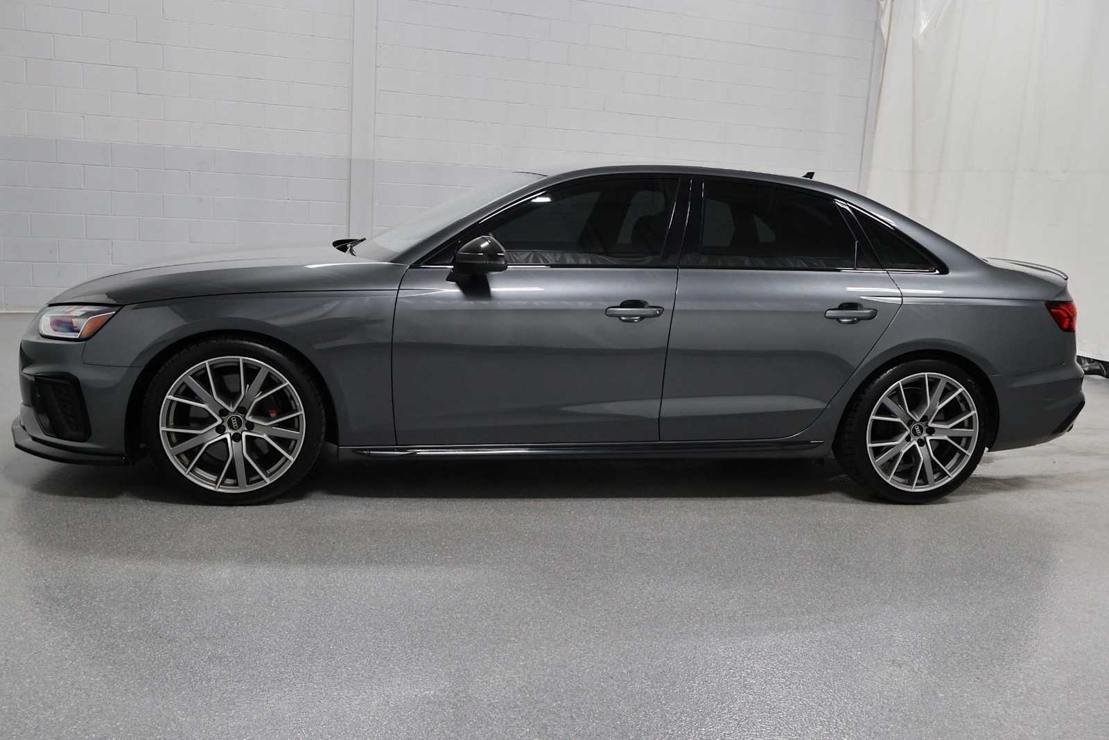 Thumbnail: 2023 Audi S4 - 2