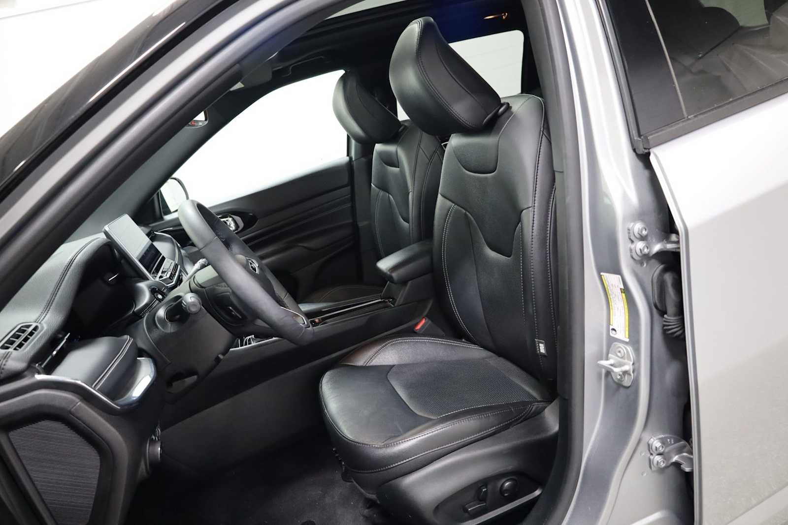 Thumbnail: 2023 Jeep Compass - 5