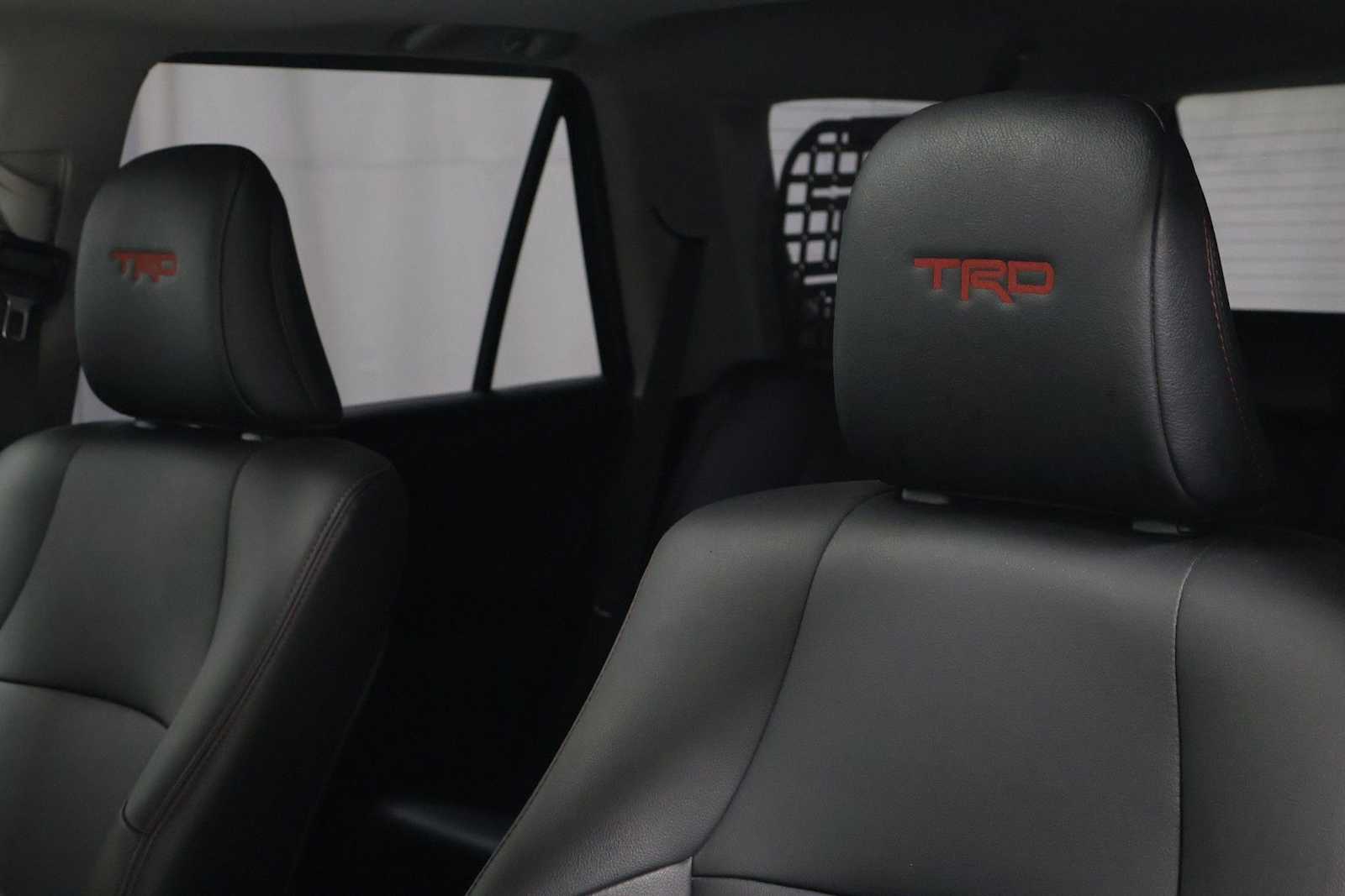 Thumbnail: 2023 Toyota 4Runner - 17