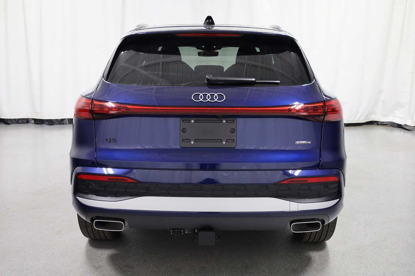 Thumbnail: 2025 Audi Q5 - 6