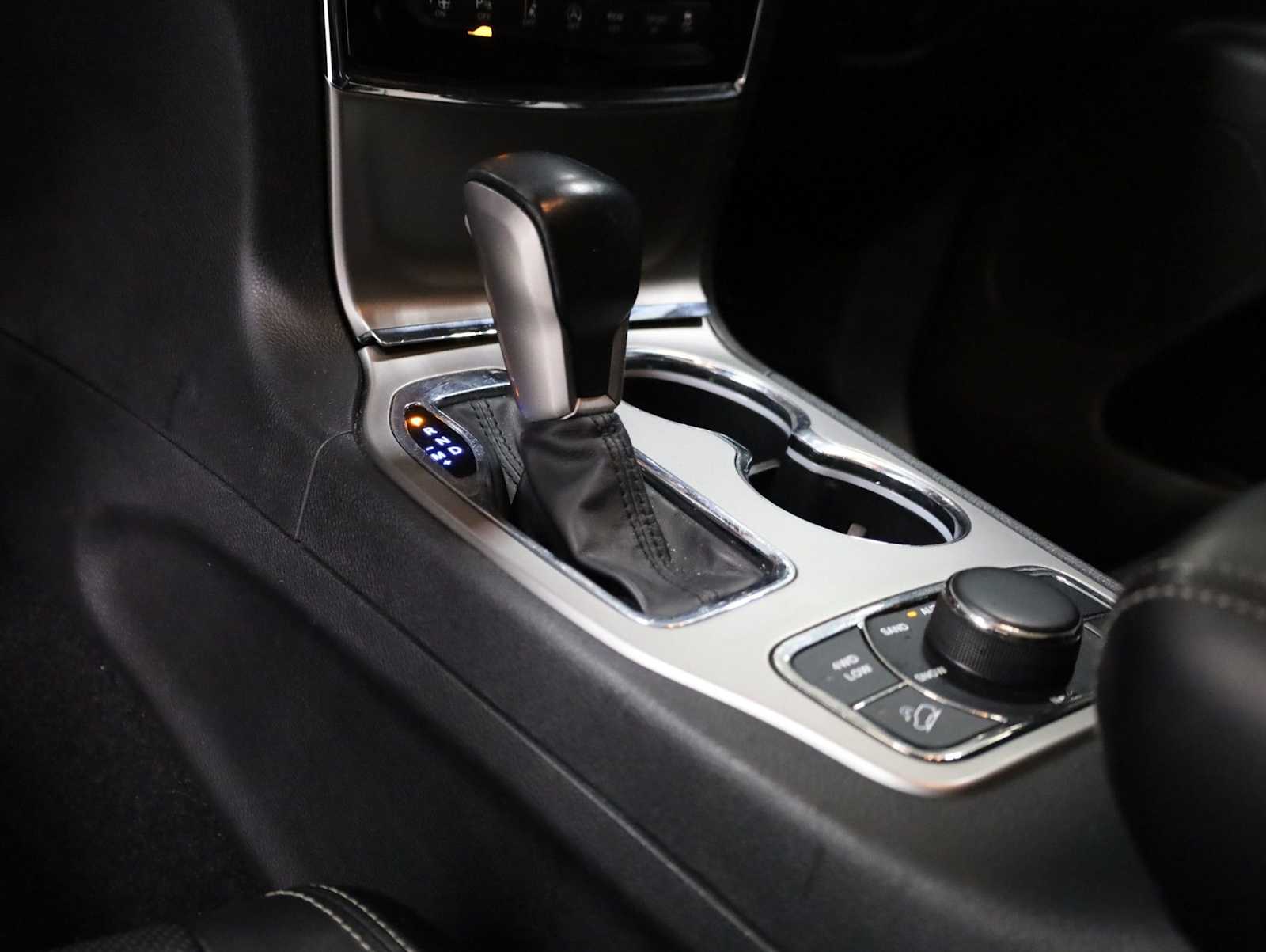 Thumbnail: 2021 Jeep Grand Cherokee - 27