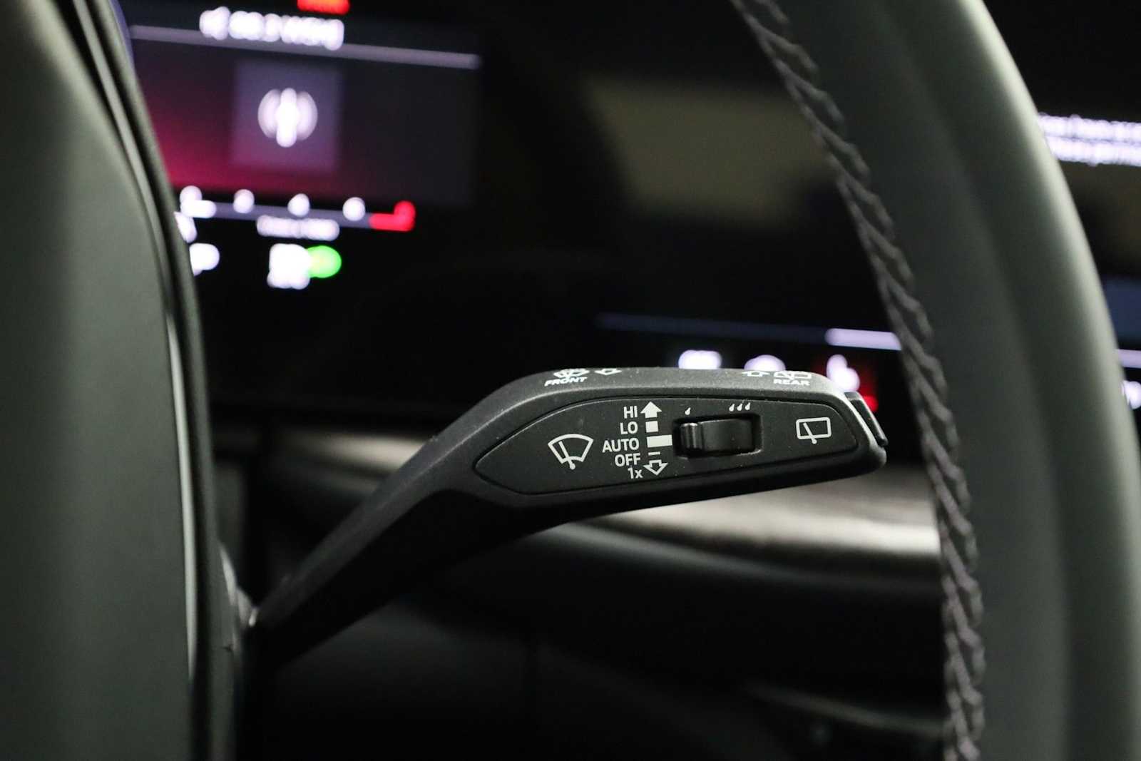 Thumbnail: 2025 Audi Q5 - 28