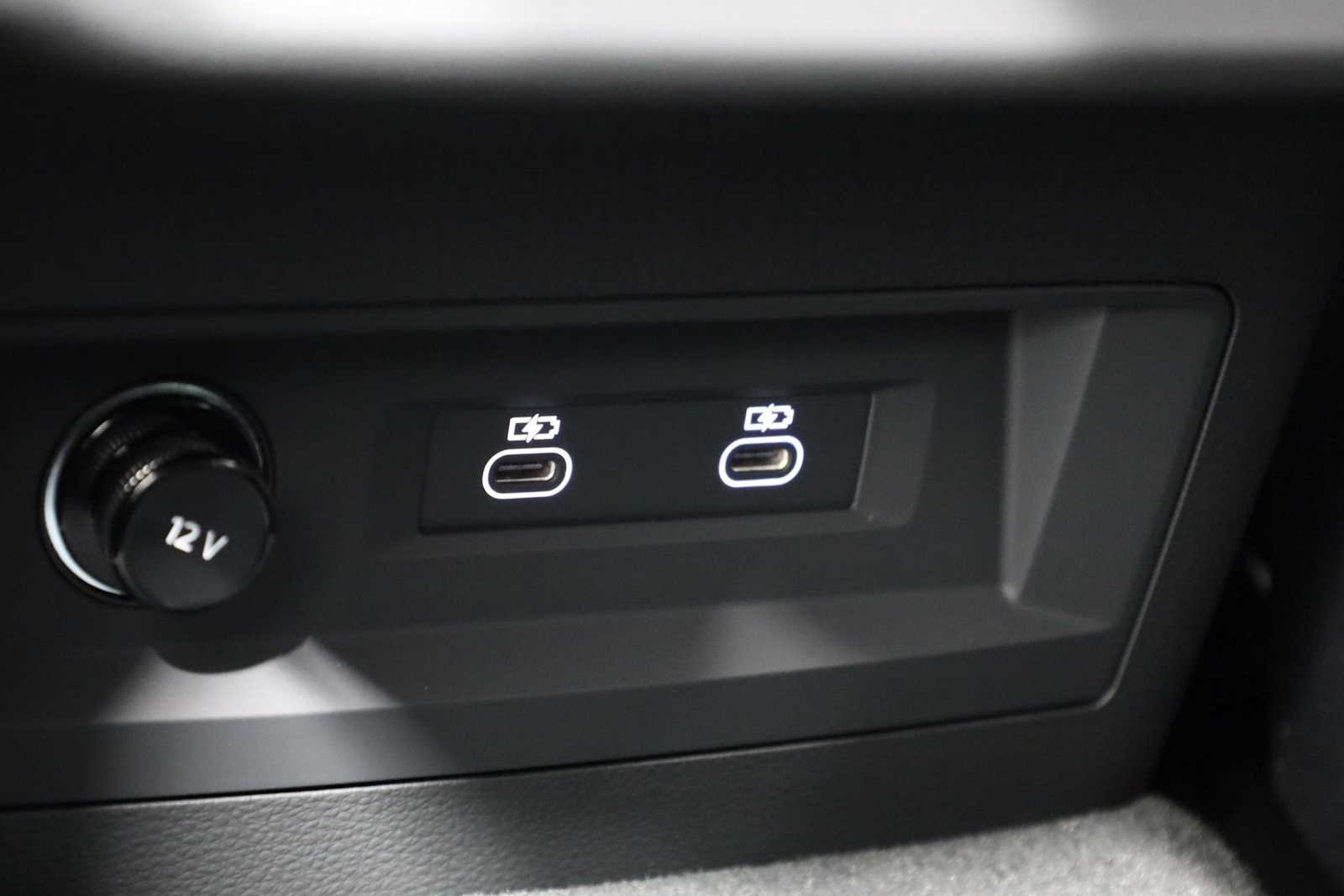 Thumbnail: 2026 Audi Q7 - 33