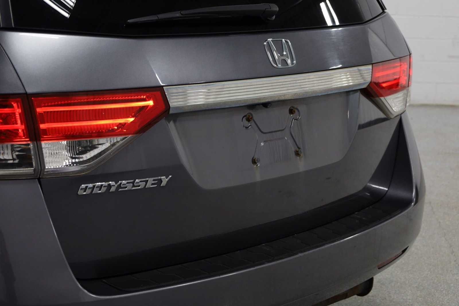 Thumbnail: 2015 Honda Odyssey - 8