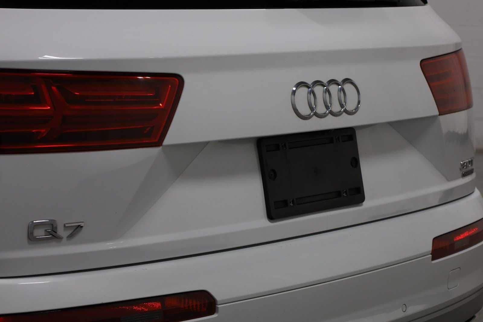 Thumbnail: 2018 Audi Q7 - 8