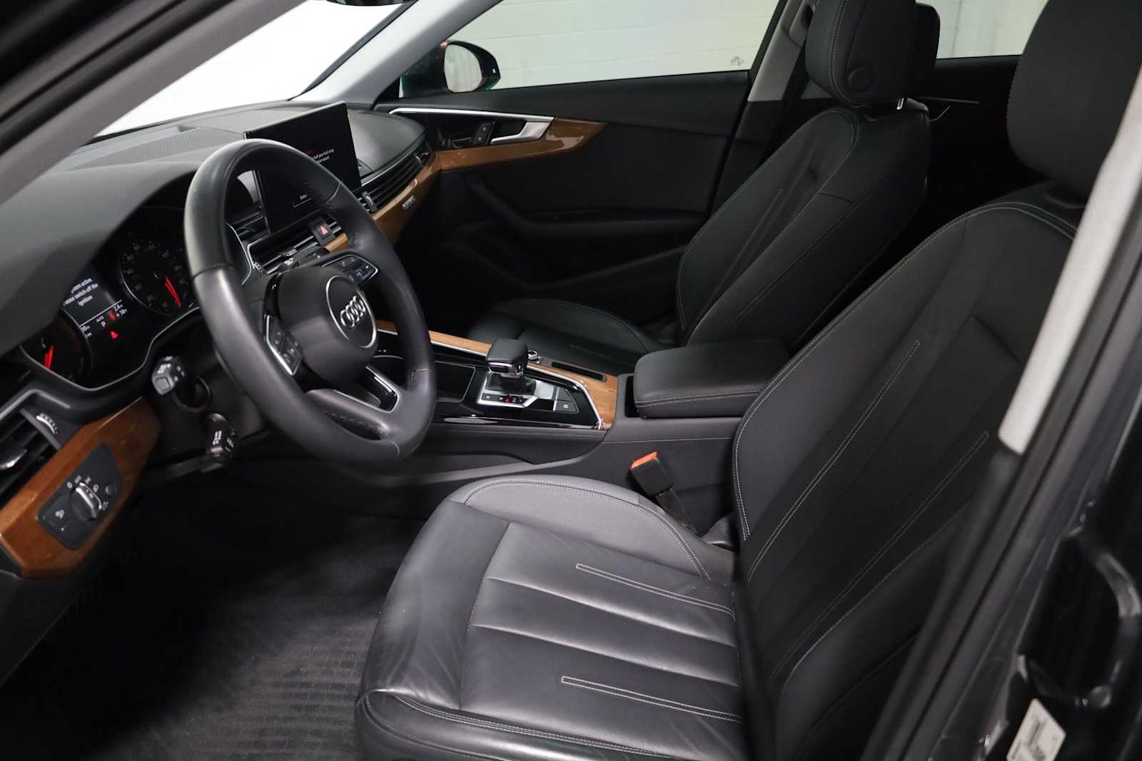 Thumbnail: 2023 Audi A4 - 5