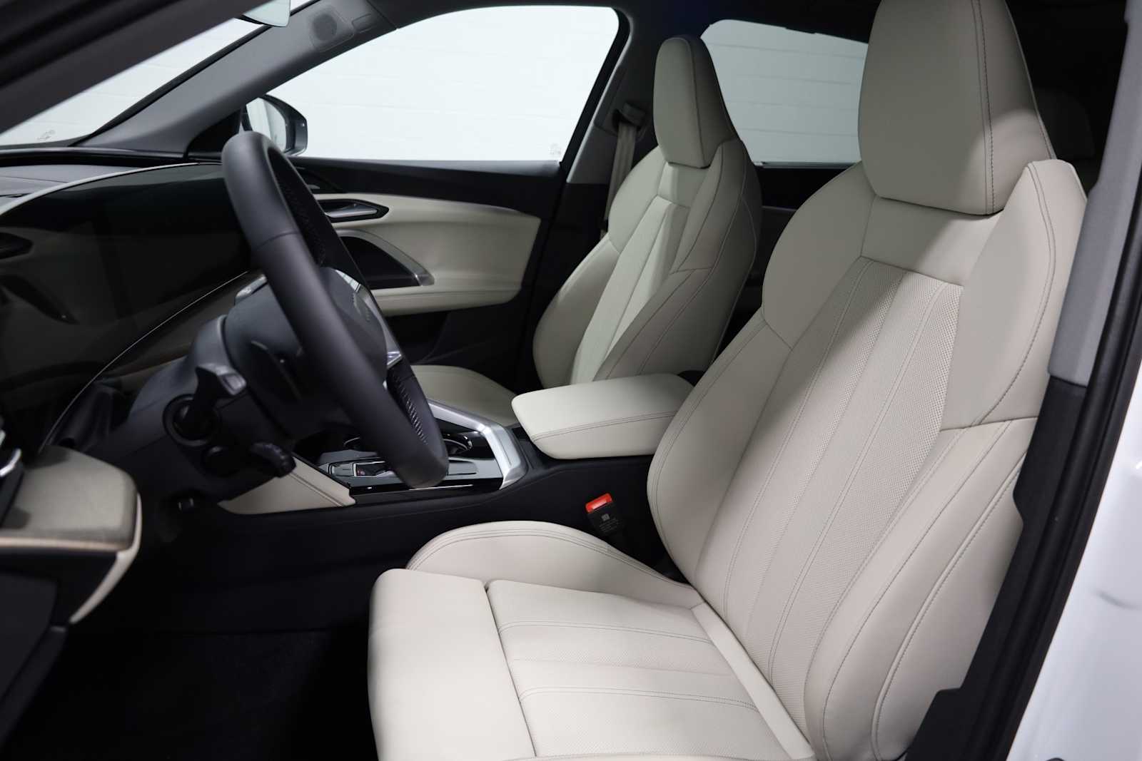 2025 Audi Q5 Premium Plus photo 4