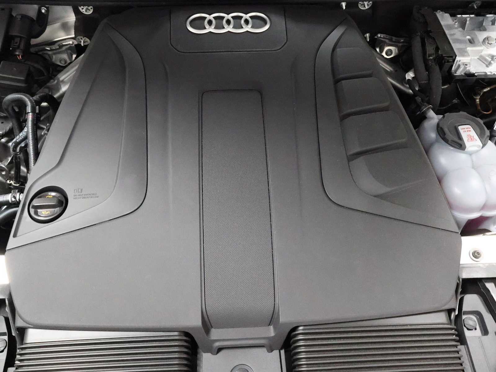 Thumbnail: 2026 Audi Q7 - 39